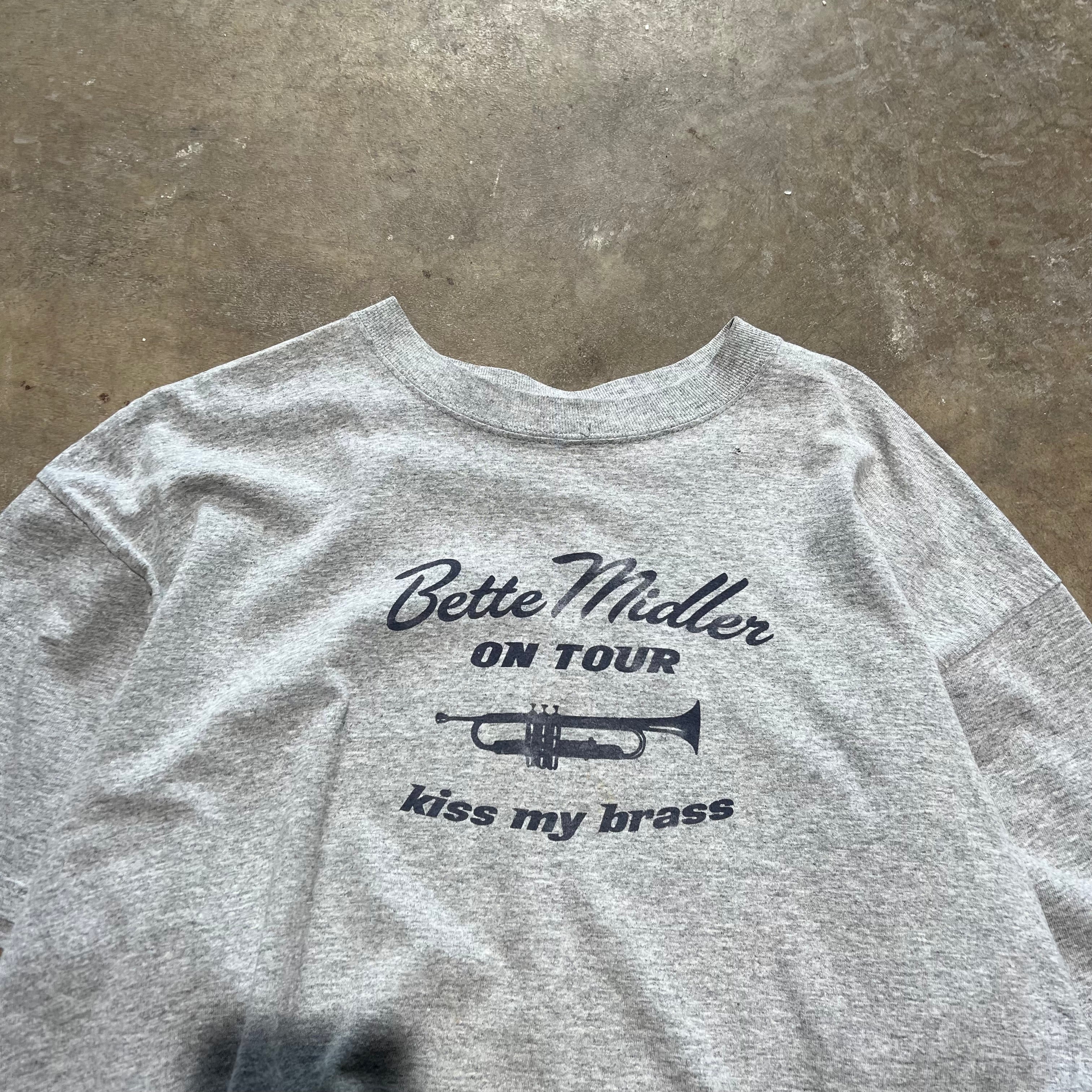 size large - Vintage ' Bette Midler on Tour Kiss my Brass ' tee