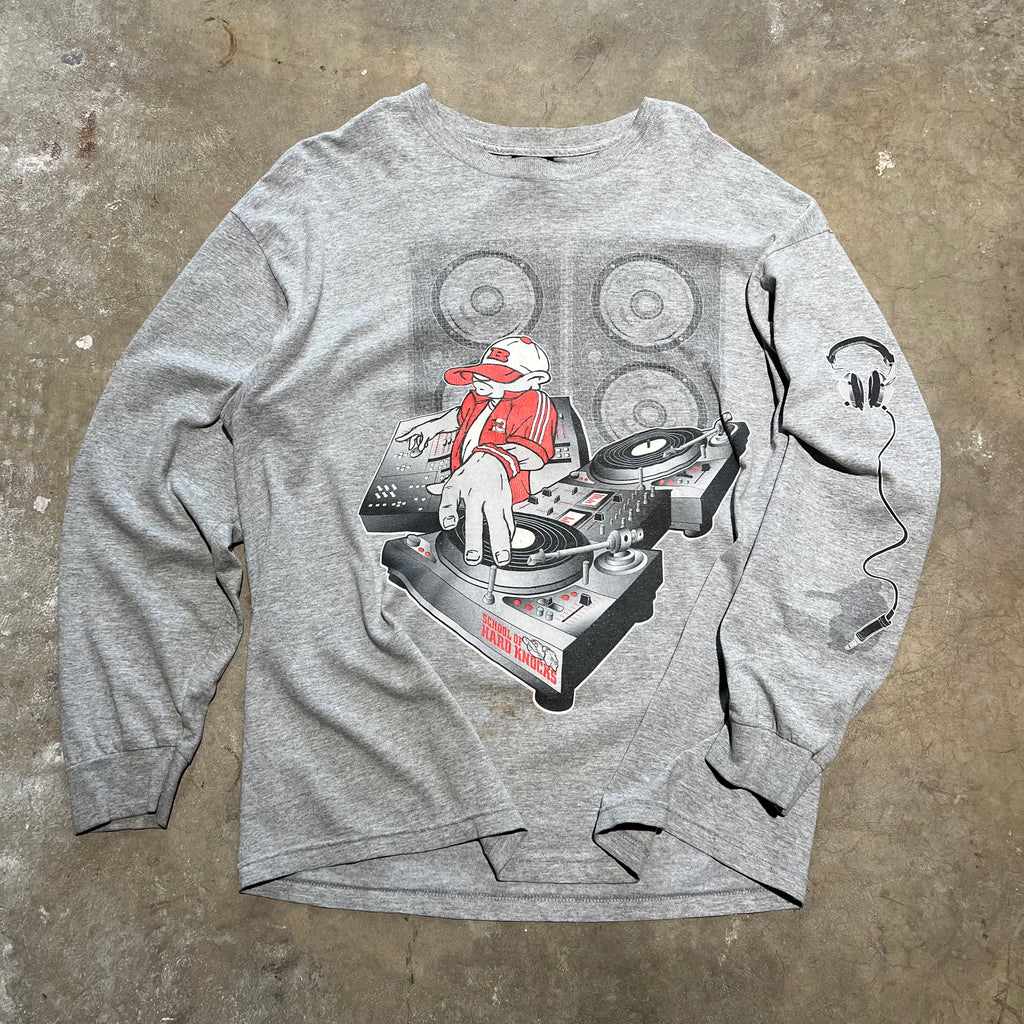 size xl - Vintage ' School of Hardknocks ' tee