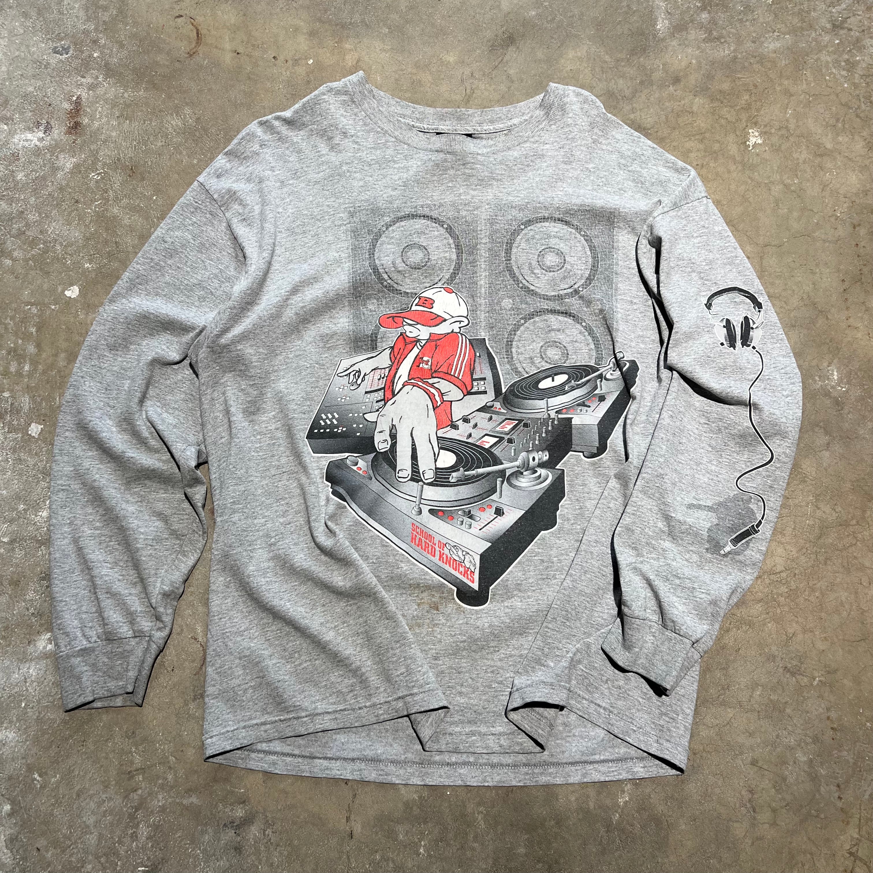 size xl - Vintage ' School of Hardknocks ' tee