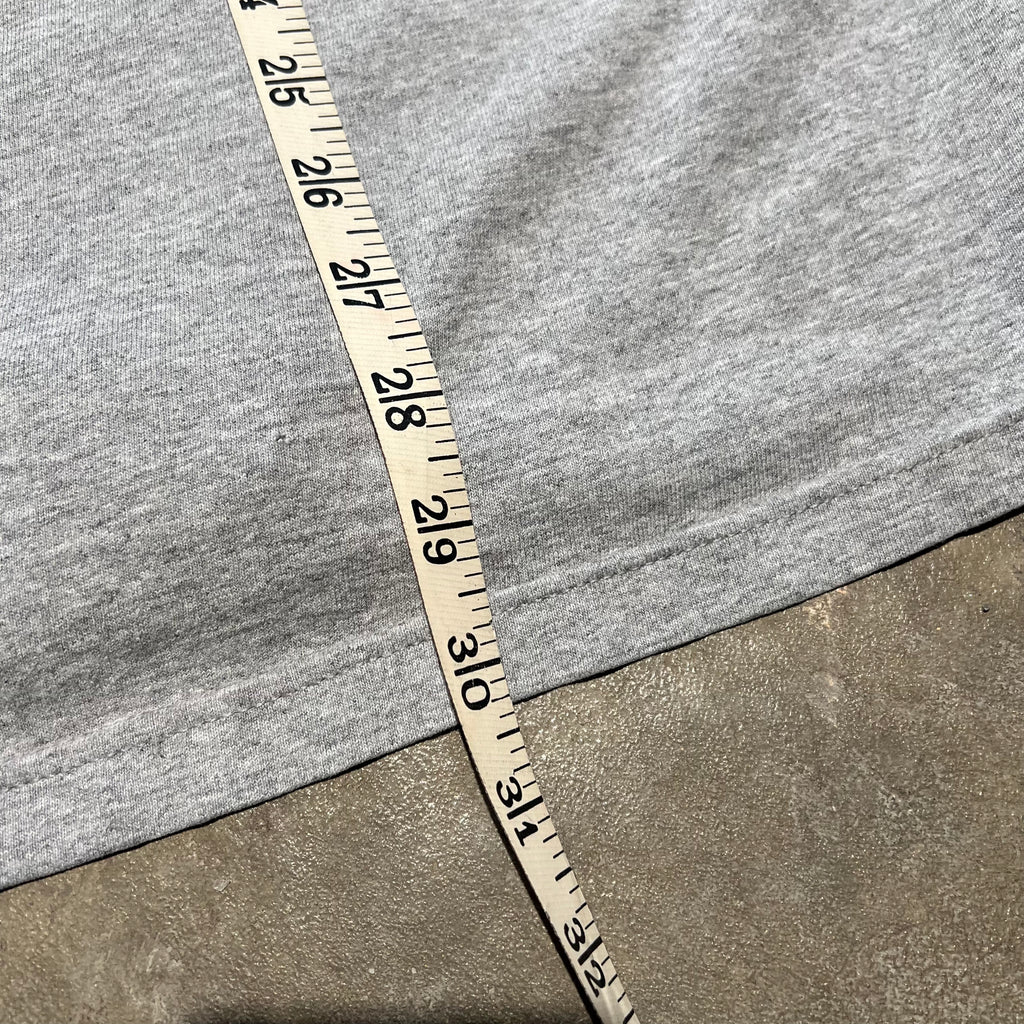 size xl - Vintage ' School of Hardknocks ' tee