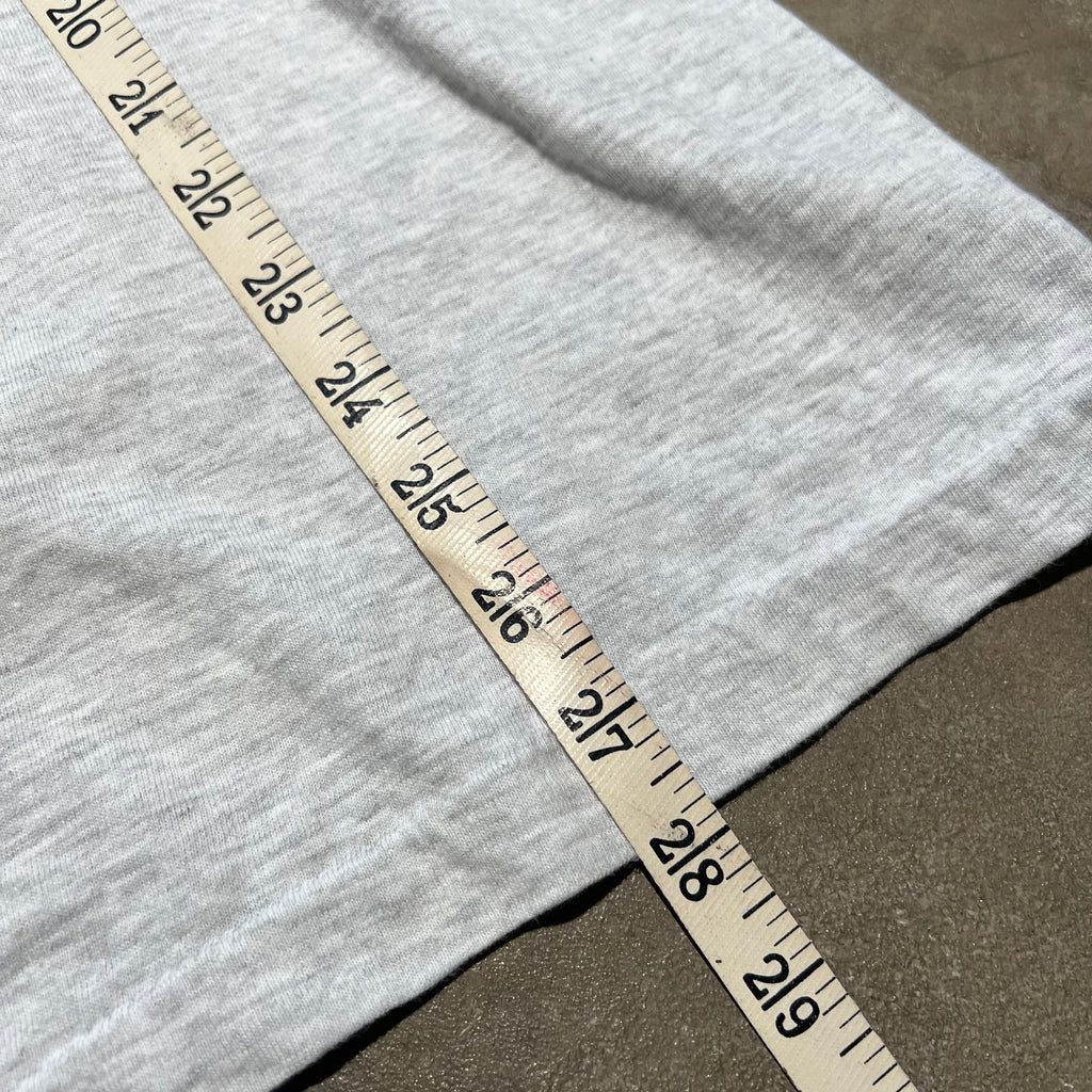 size xl - Vintage ' The Incredible Mr Fix it ' tee