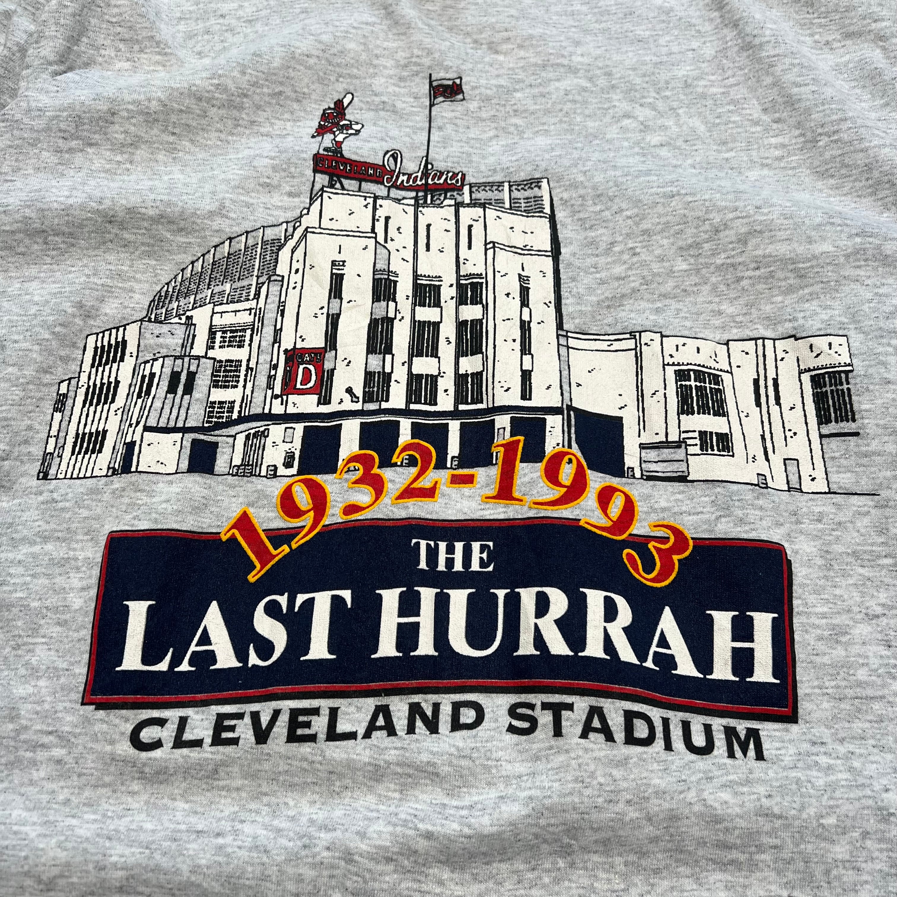 size xl - Vintage Cleveland Indian stadium ' tee