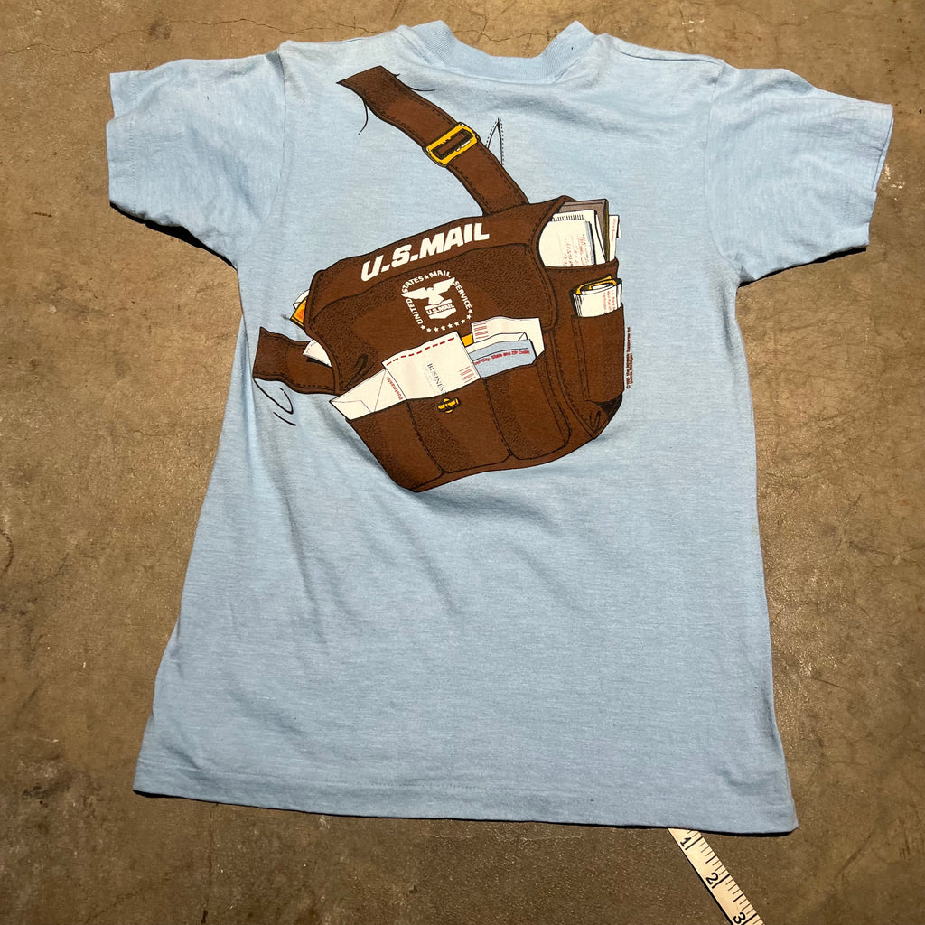 size small - Vintage '1983 US Mail AOP Carrier Bag ' tee