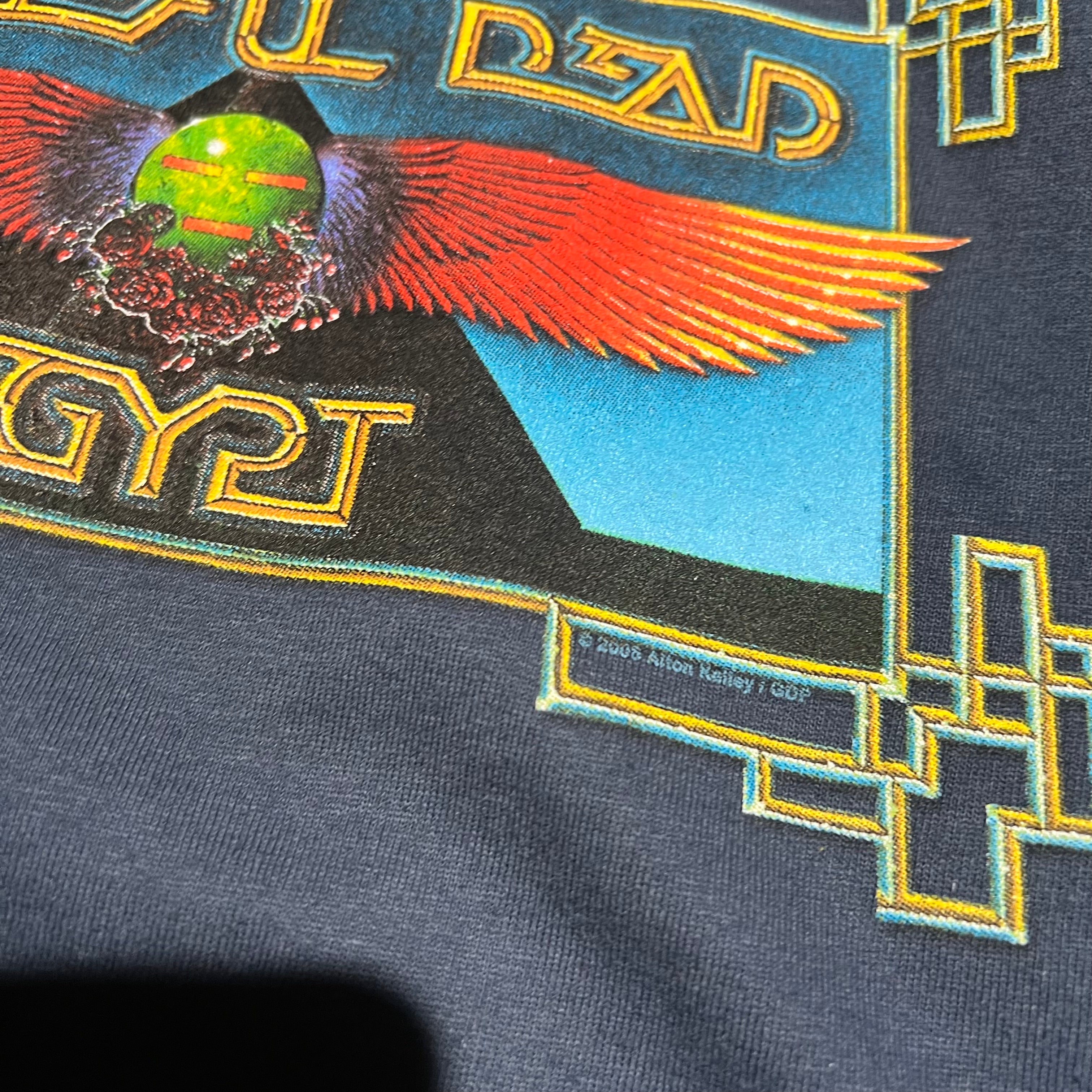 size medium - Vintage ' 2006 Grateful Dead Egypt ' band tee