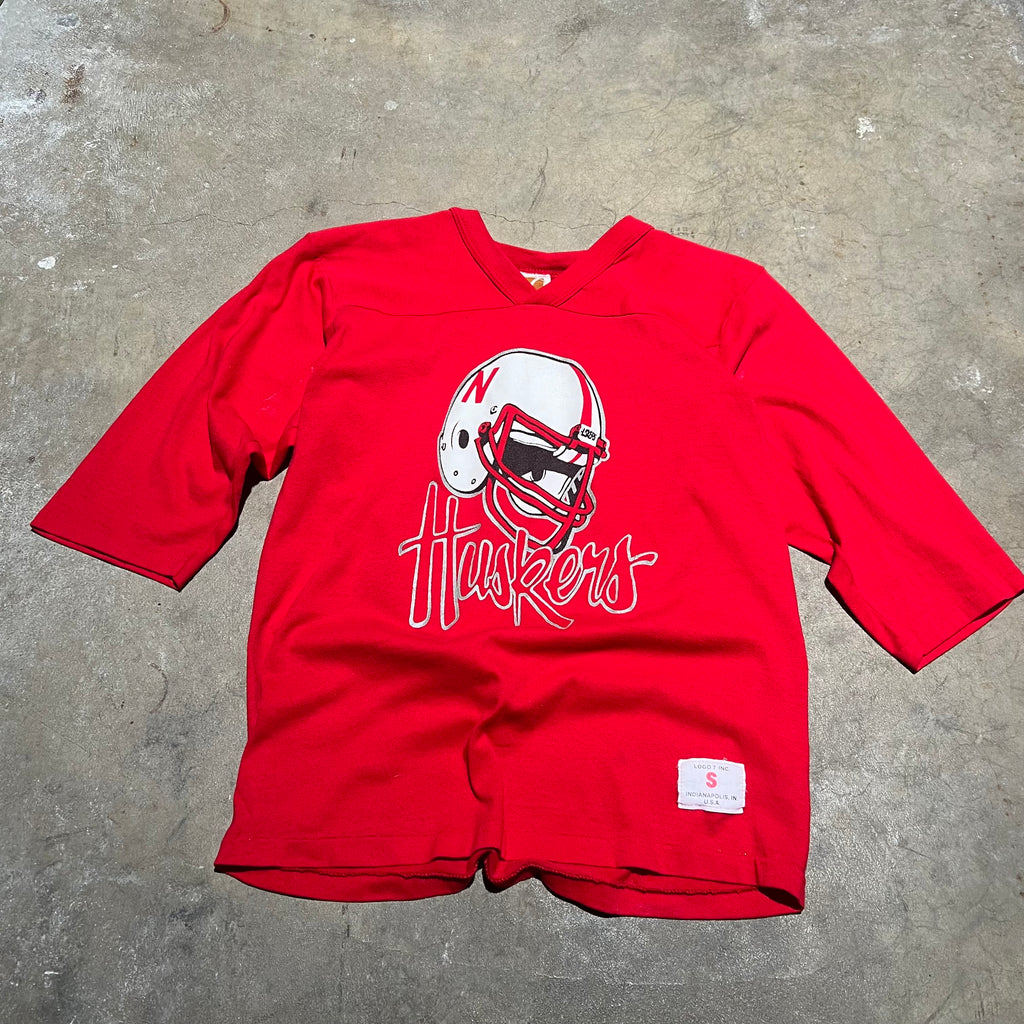 size small - Vintage ' 1980's Huskies ' Tee