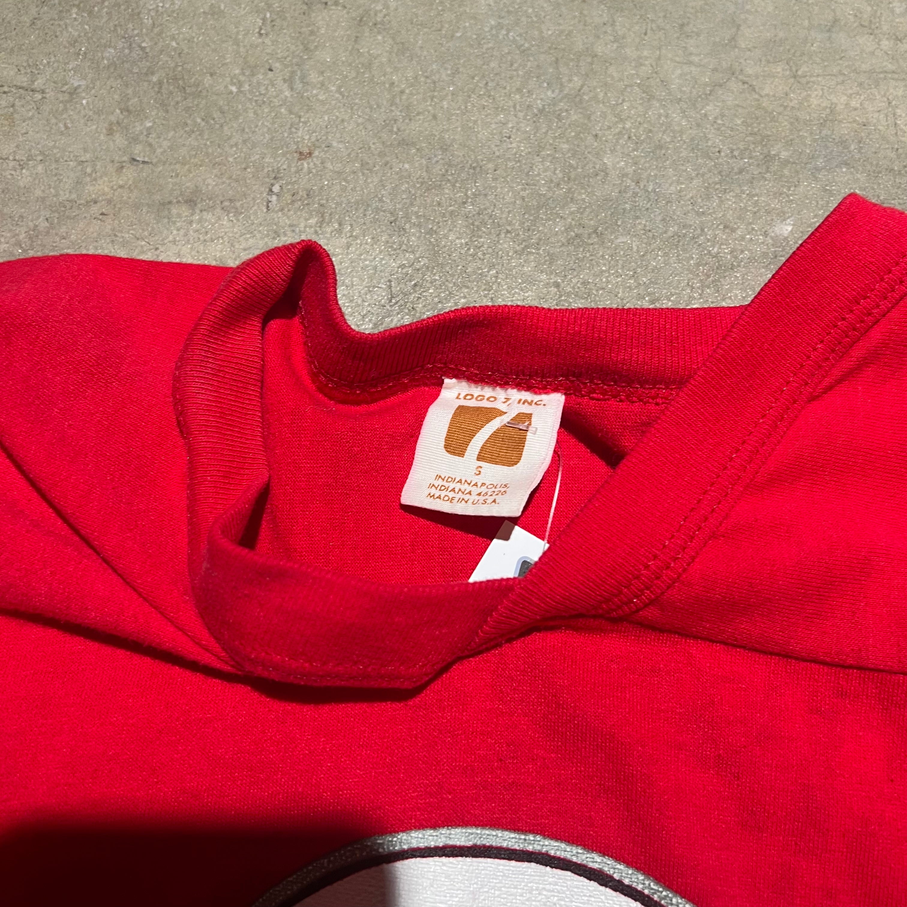 size small - Vintage ' 1980's Huskies ' Tee