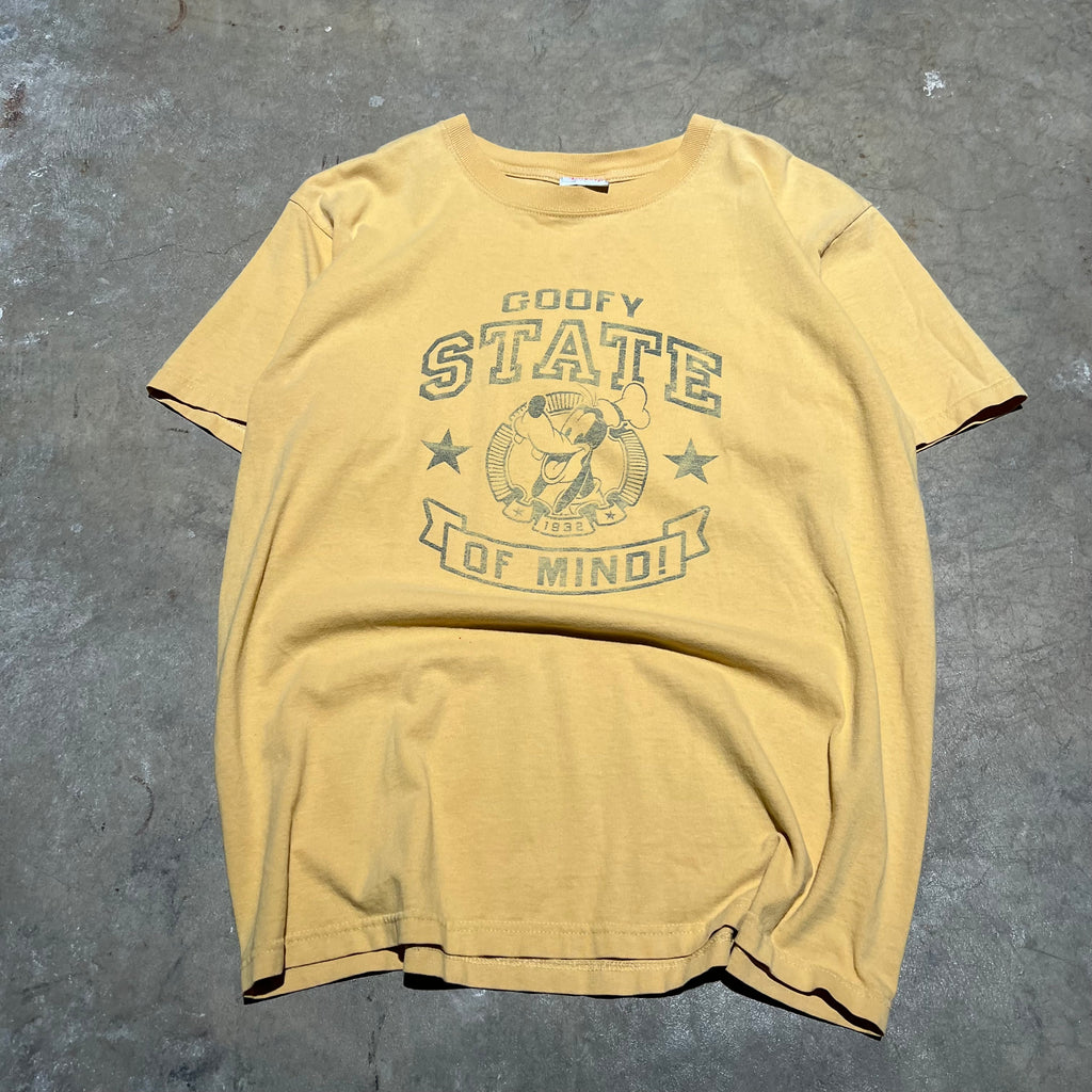 size medium - Vintage ' Goofy State of Mind ' tee