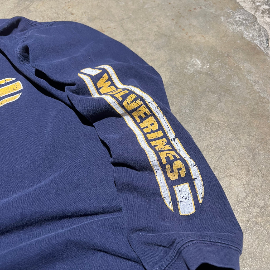 size small - Vintage ' The University of Michigan Wolverines ' tee