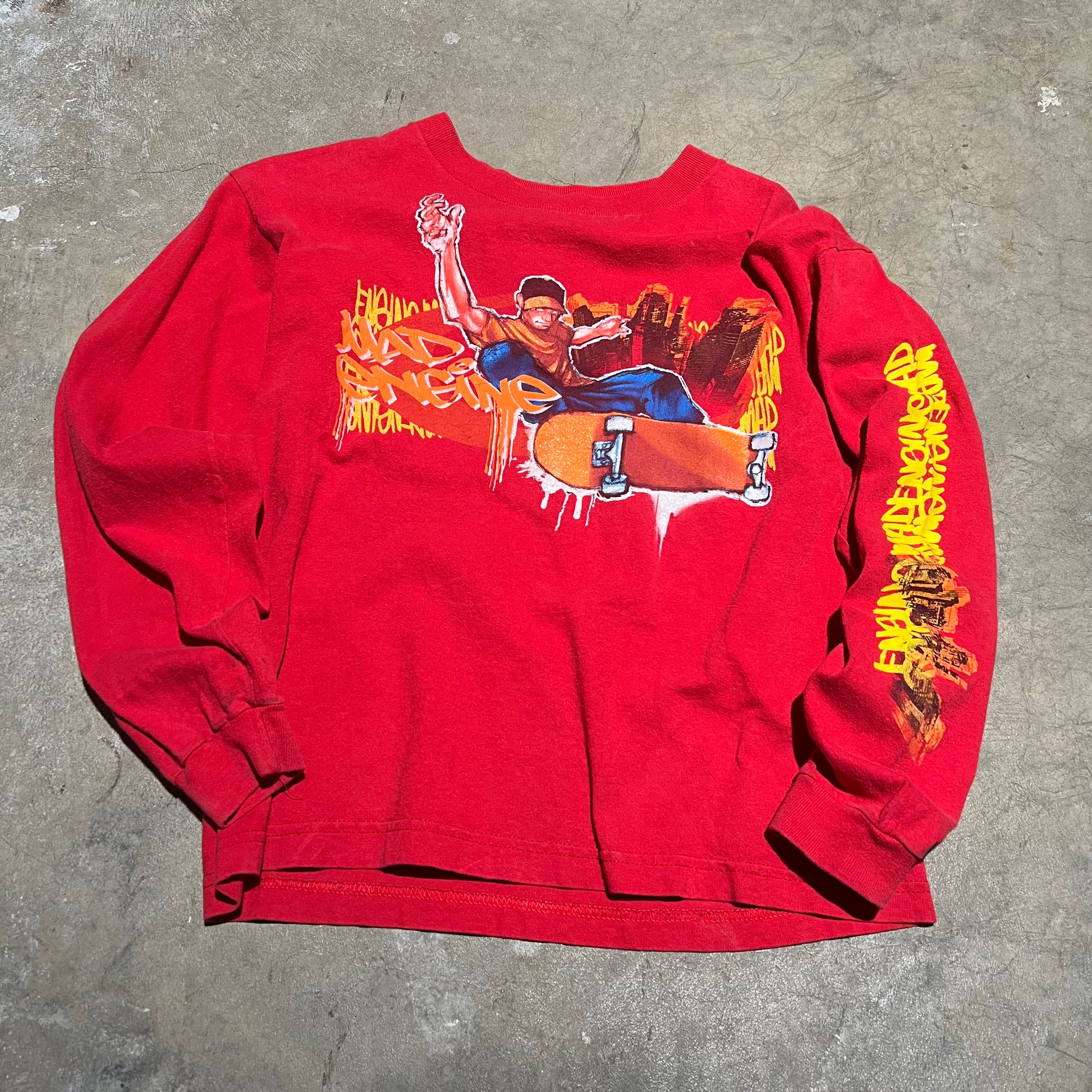 size small - Vintage ' Mad Engine Skate ' tee