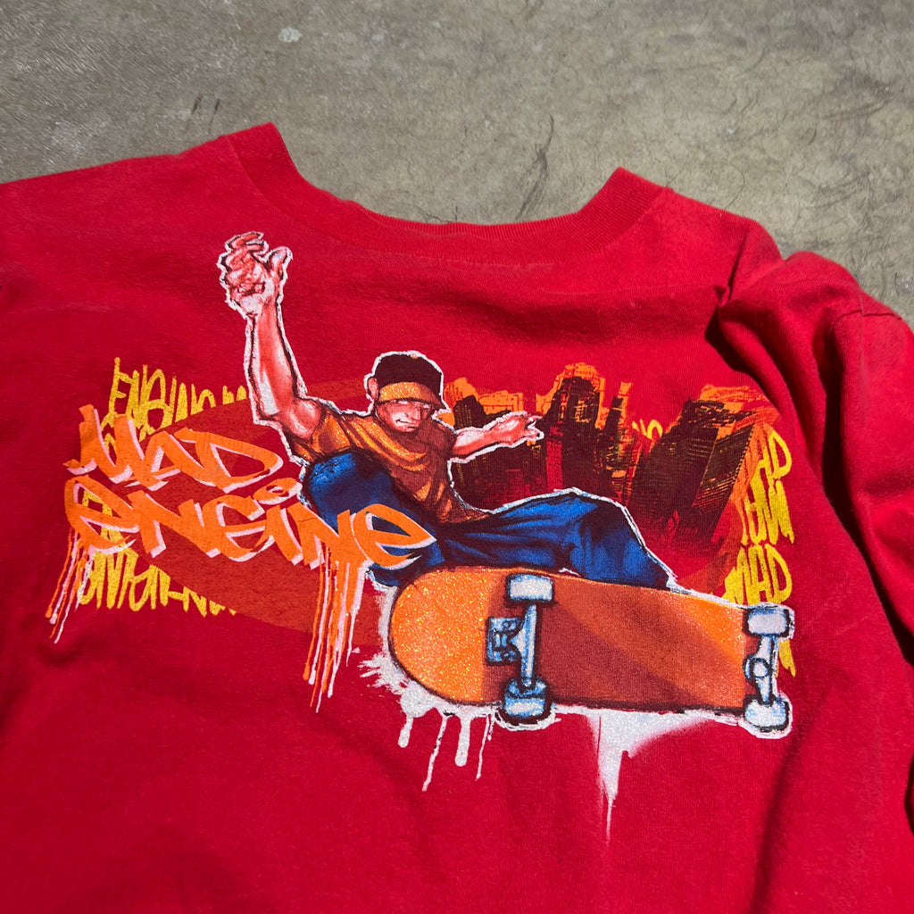 size small - Vintage ' Mad Engine Skate ' tee