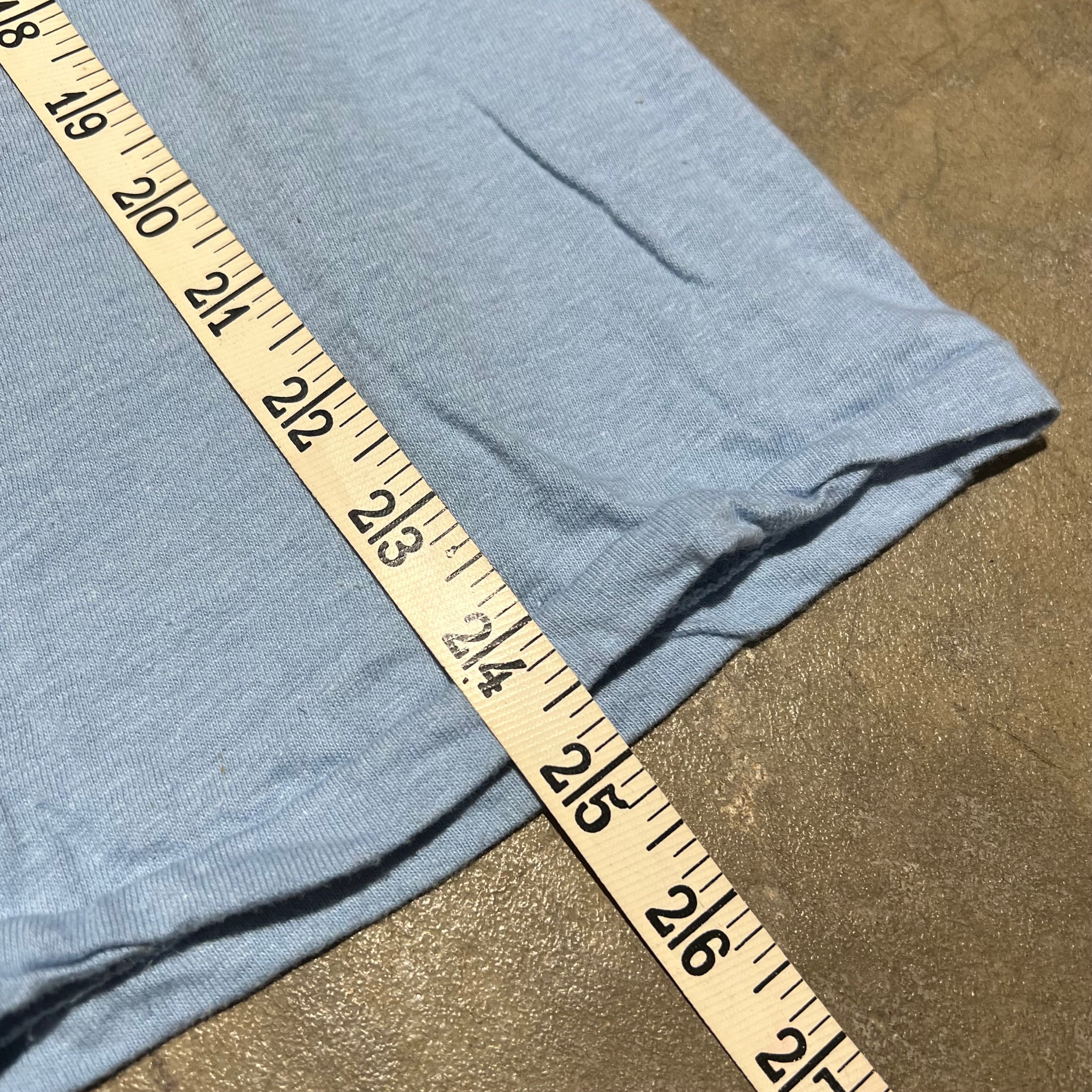 size medium - Vintage ' 1983 The Police Synchronicity ' tee