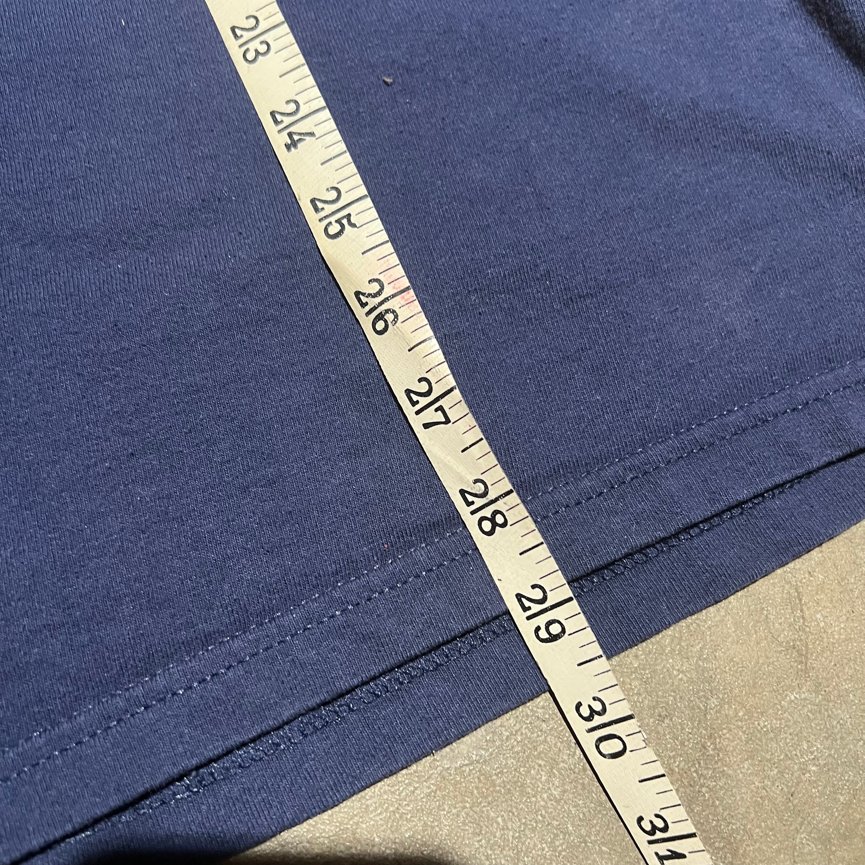 size large - Vintage ' 1997 Tennesse Oilers ' tee