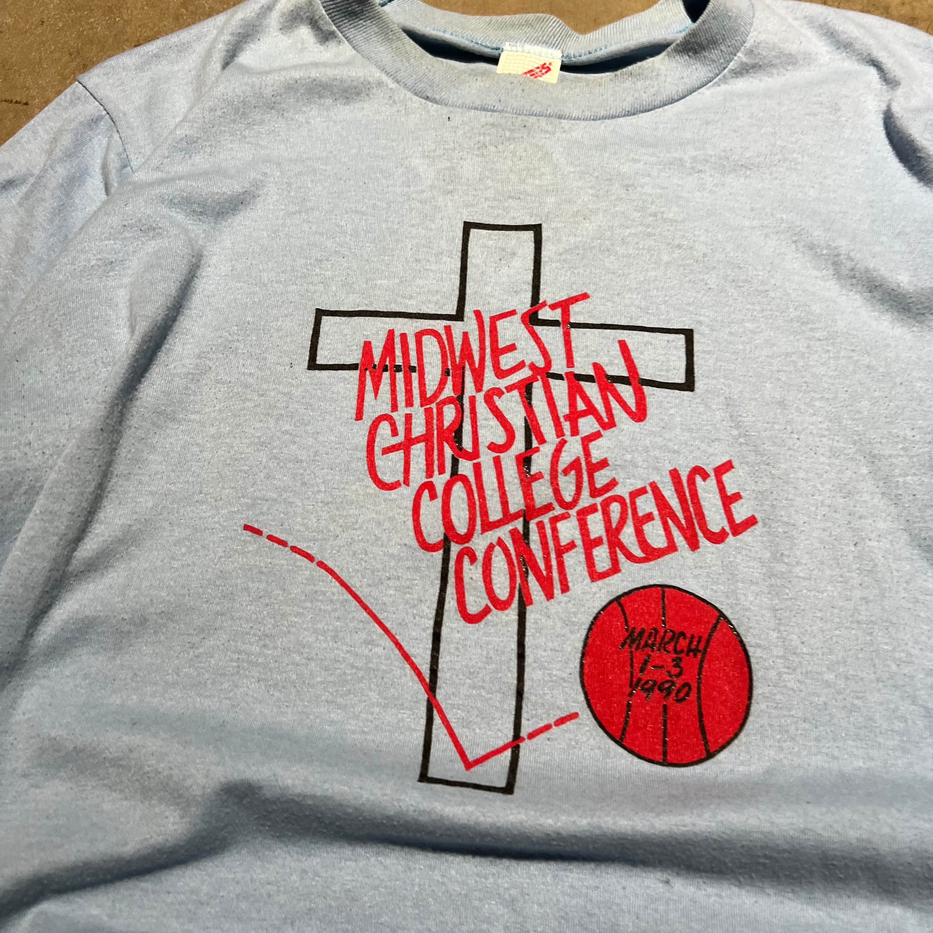 size large - Vintage ' Midwest Christian College Basketball ' tee
