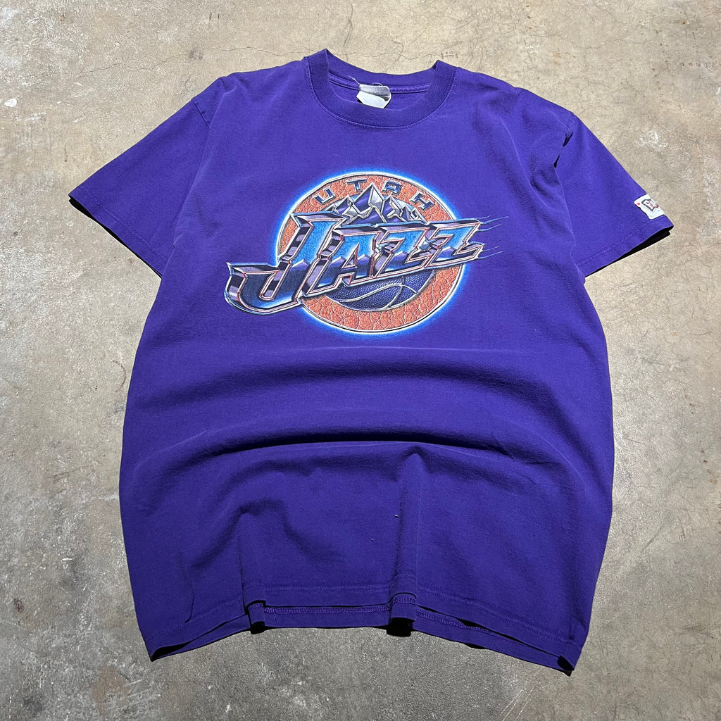 size large - Vintage ' Utah Jazz ' tee