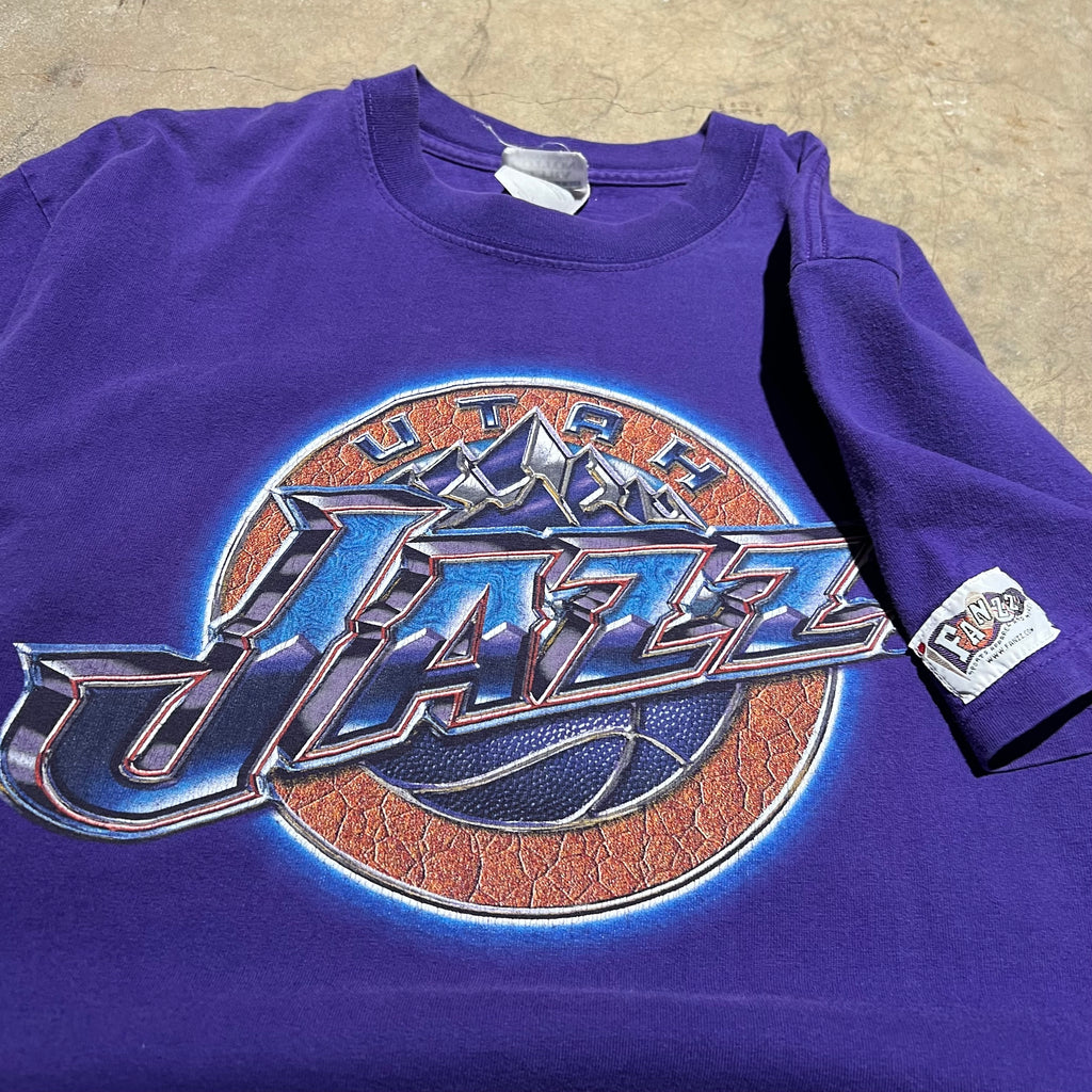 size large - Vintage ' Utah Jazz ' tee
