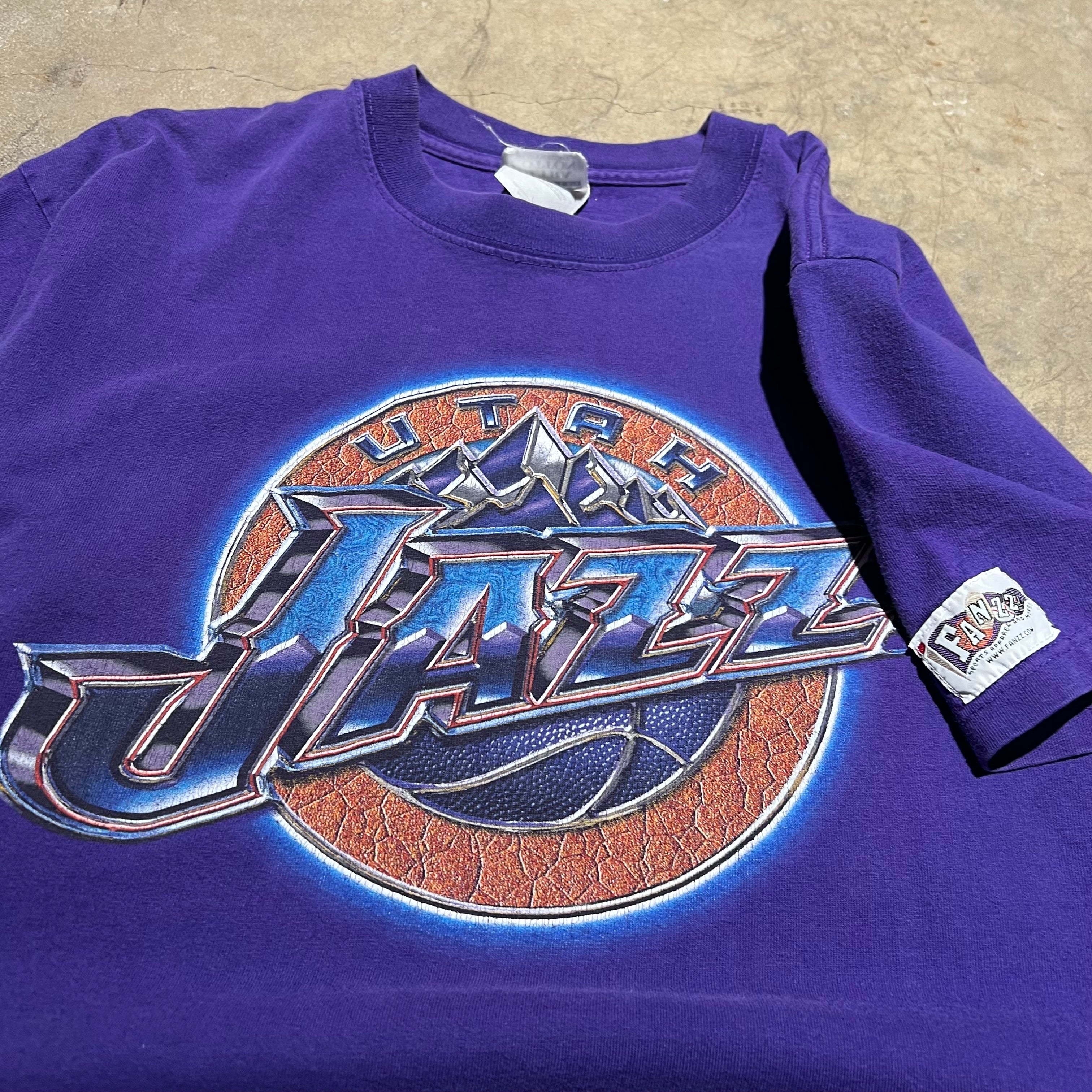 size large - Vintage ' Utah Jazz ' tee