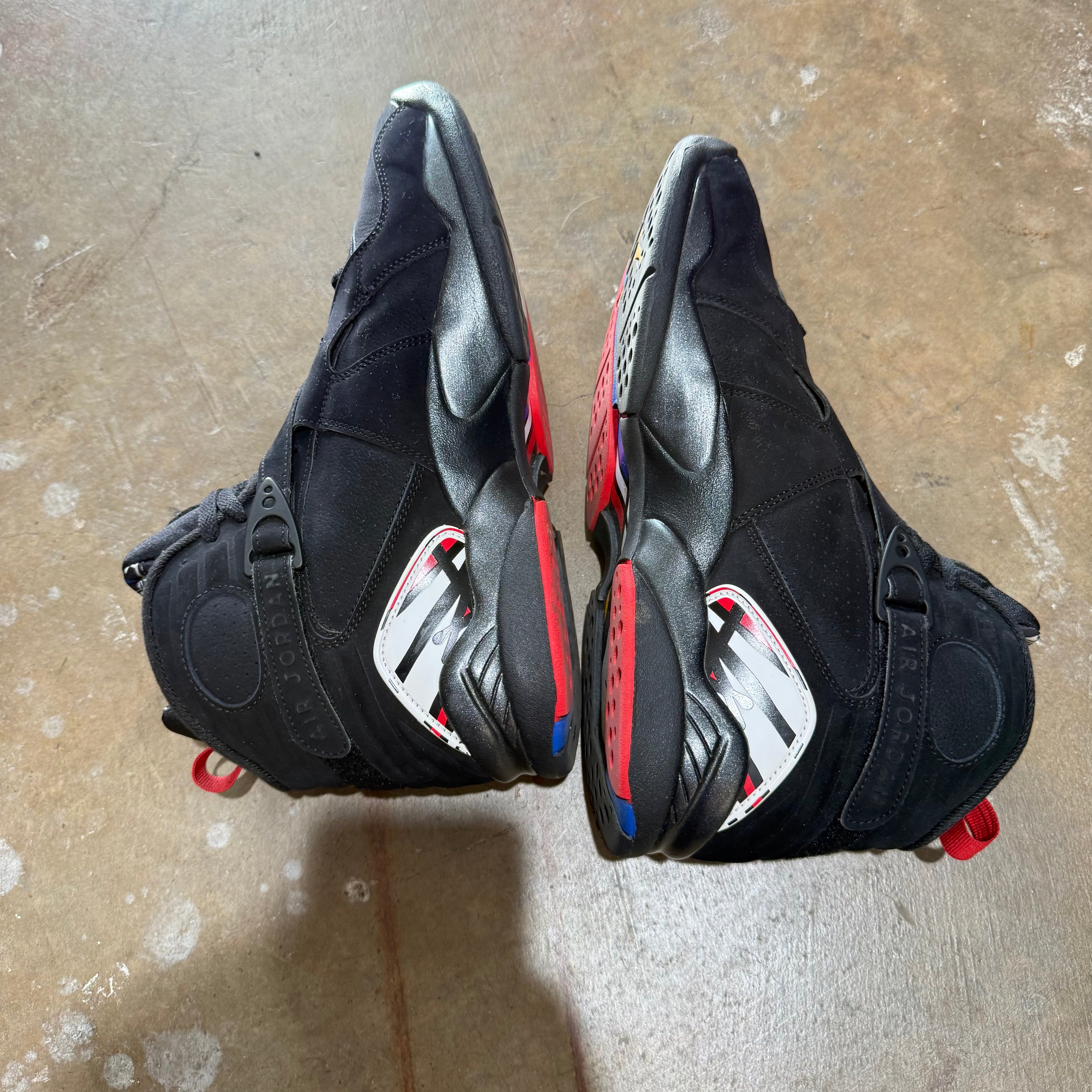 size 11 - Jordan 8 Retro ' Playoffs 2023 '