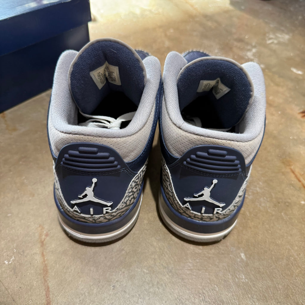 size 11.5 - Jordan 3 Retro ' Georgetown 2021 '