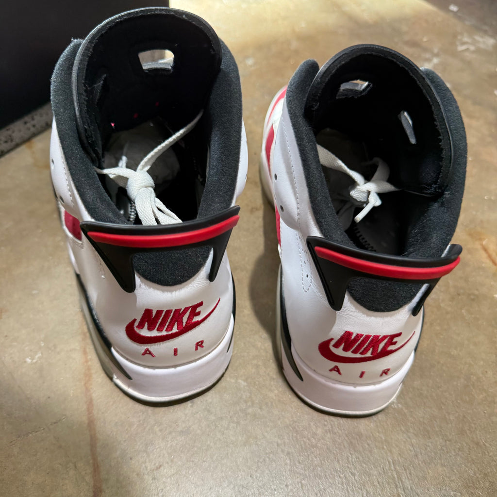 size 11 - Jordan 6 Retro ' Carmine 2021 '