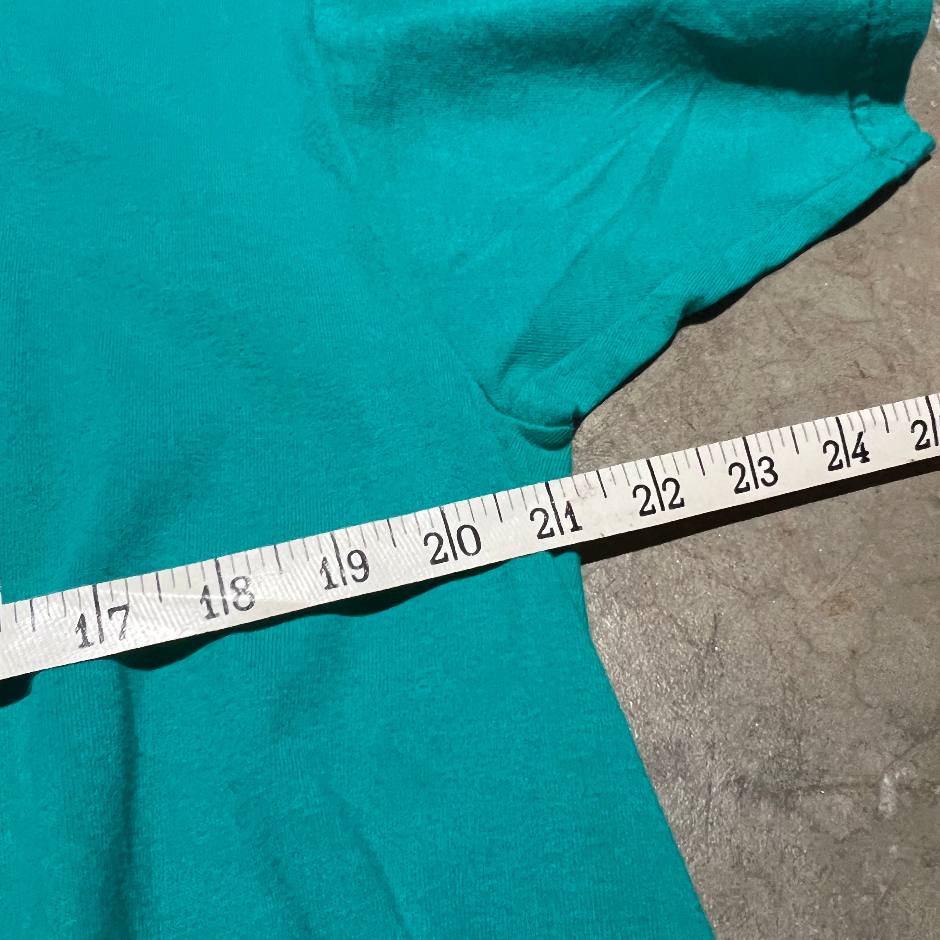 size xl - Vintage ' GTE Workout NFL ' tee