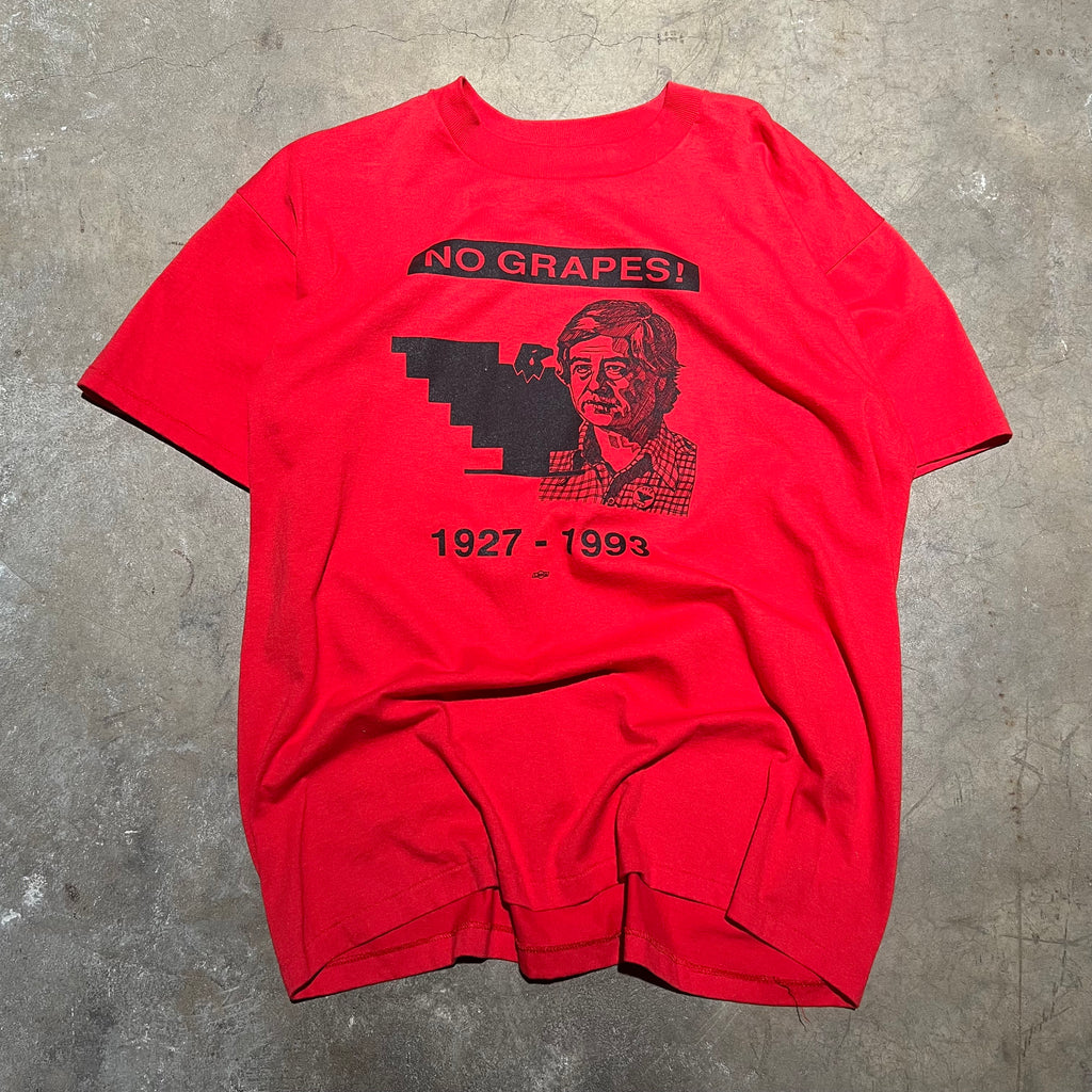 size xl - Vintage ' No Grapes ' tee