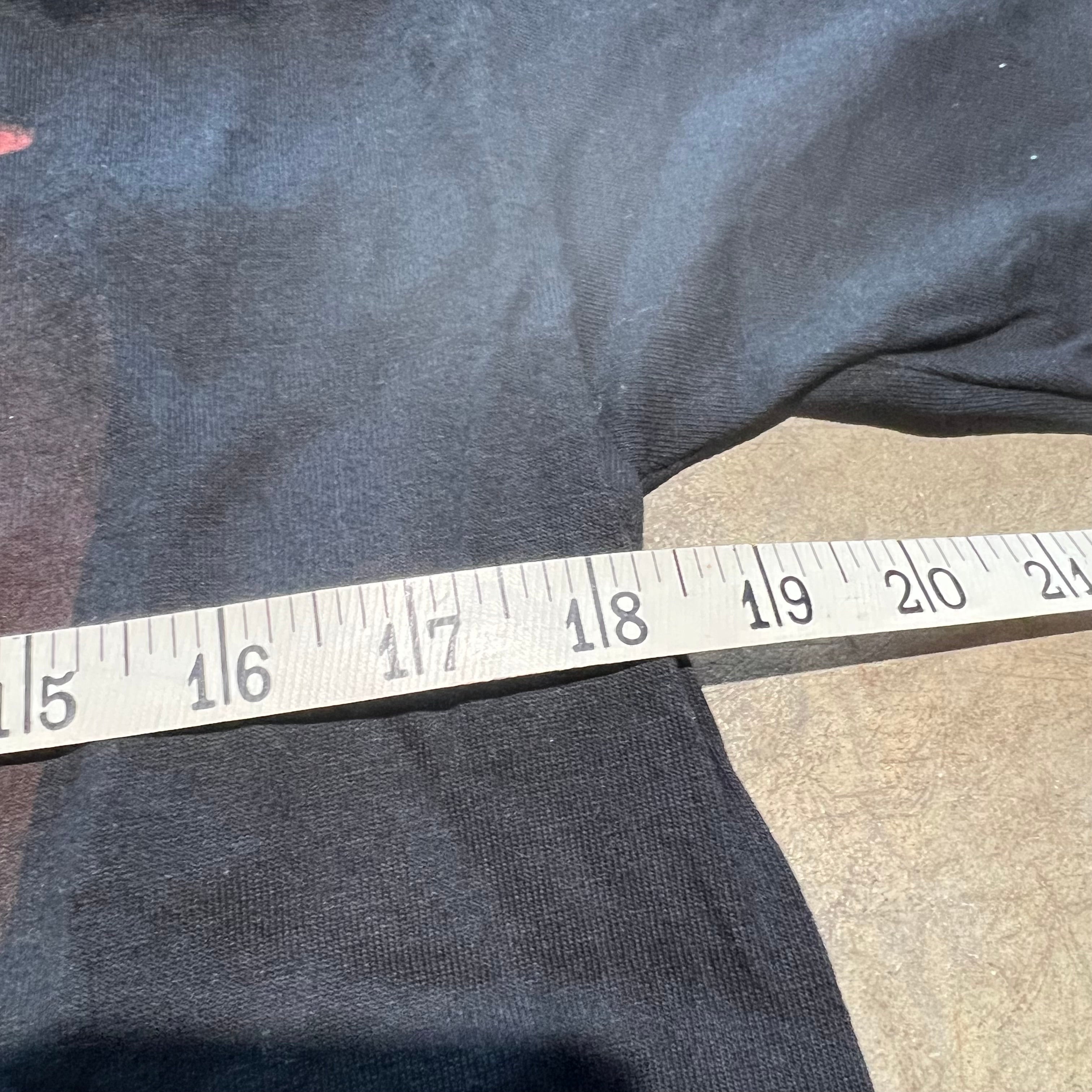 size medium - Vintage ' HBK Wrestling ' tee