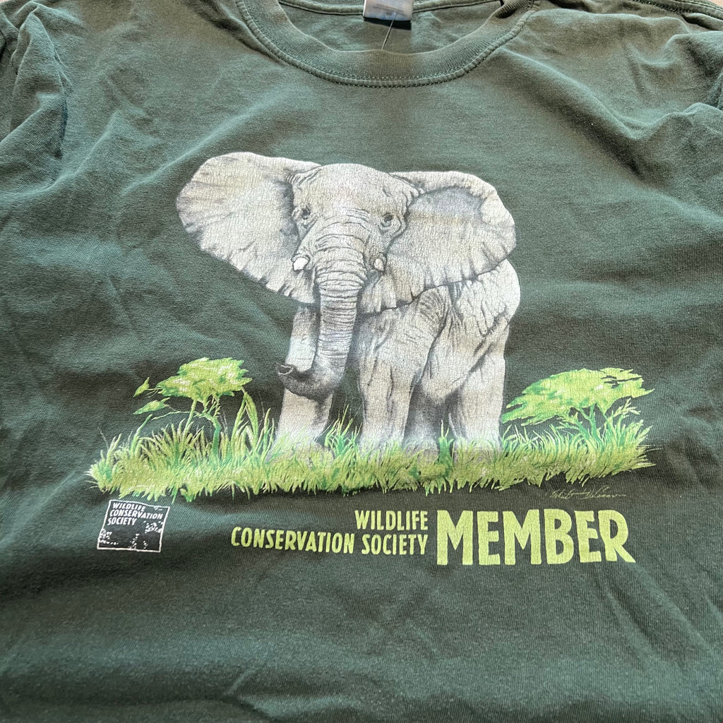 size xl - Vintage ' elephant wildlife ' tee