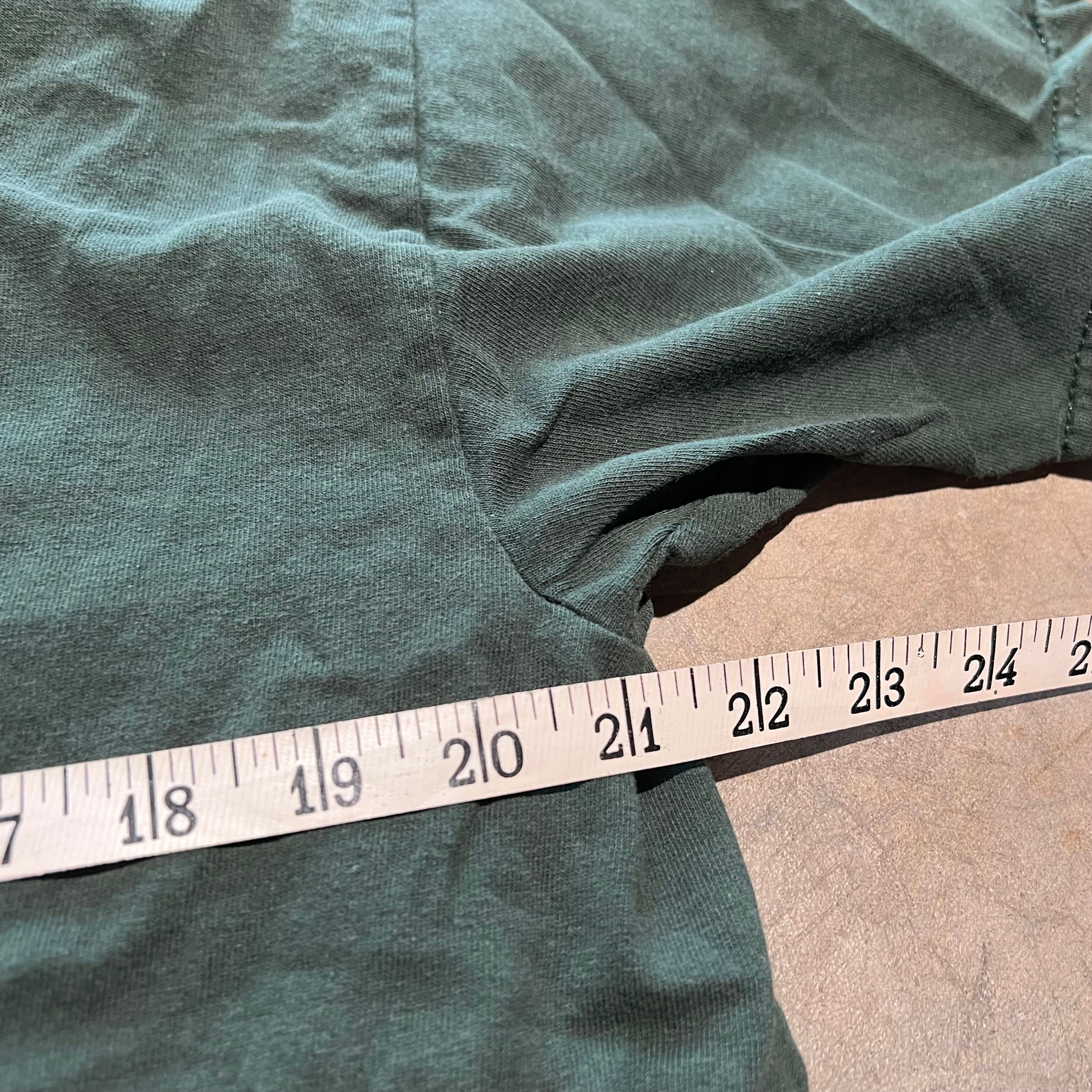 size xl - Vintage ' elephant wildlife ' tee