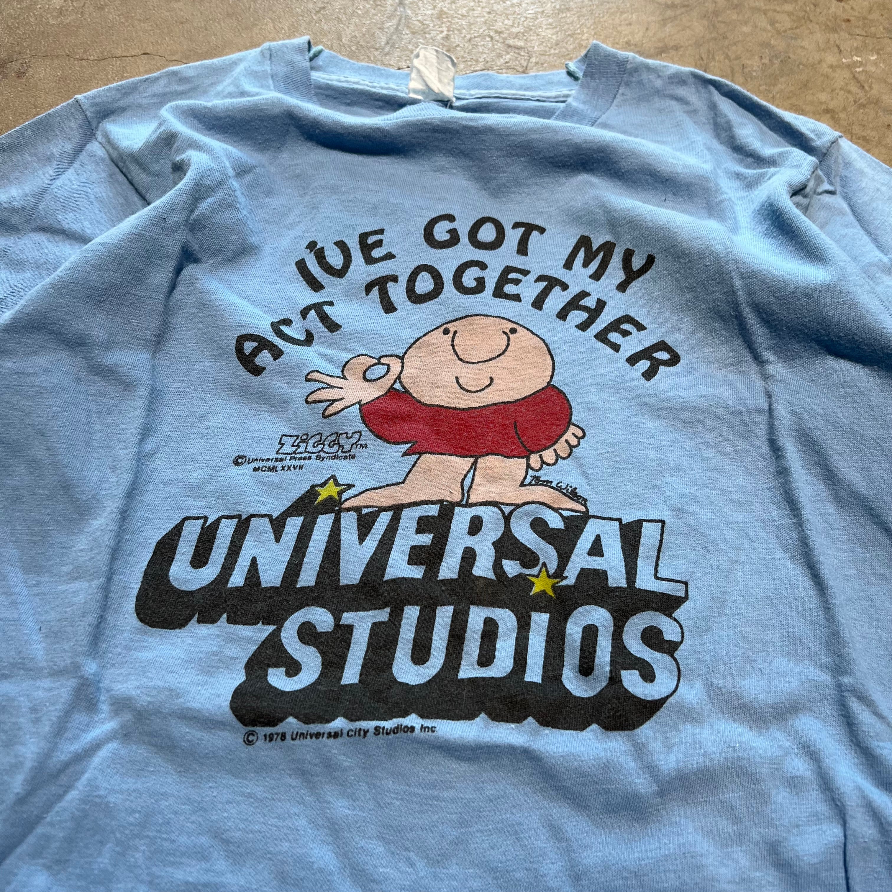 size medium - Vintage ' 1978 Universal Studios ' tee