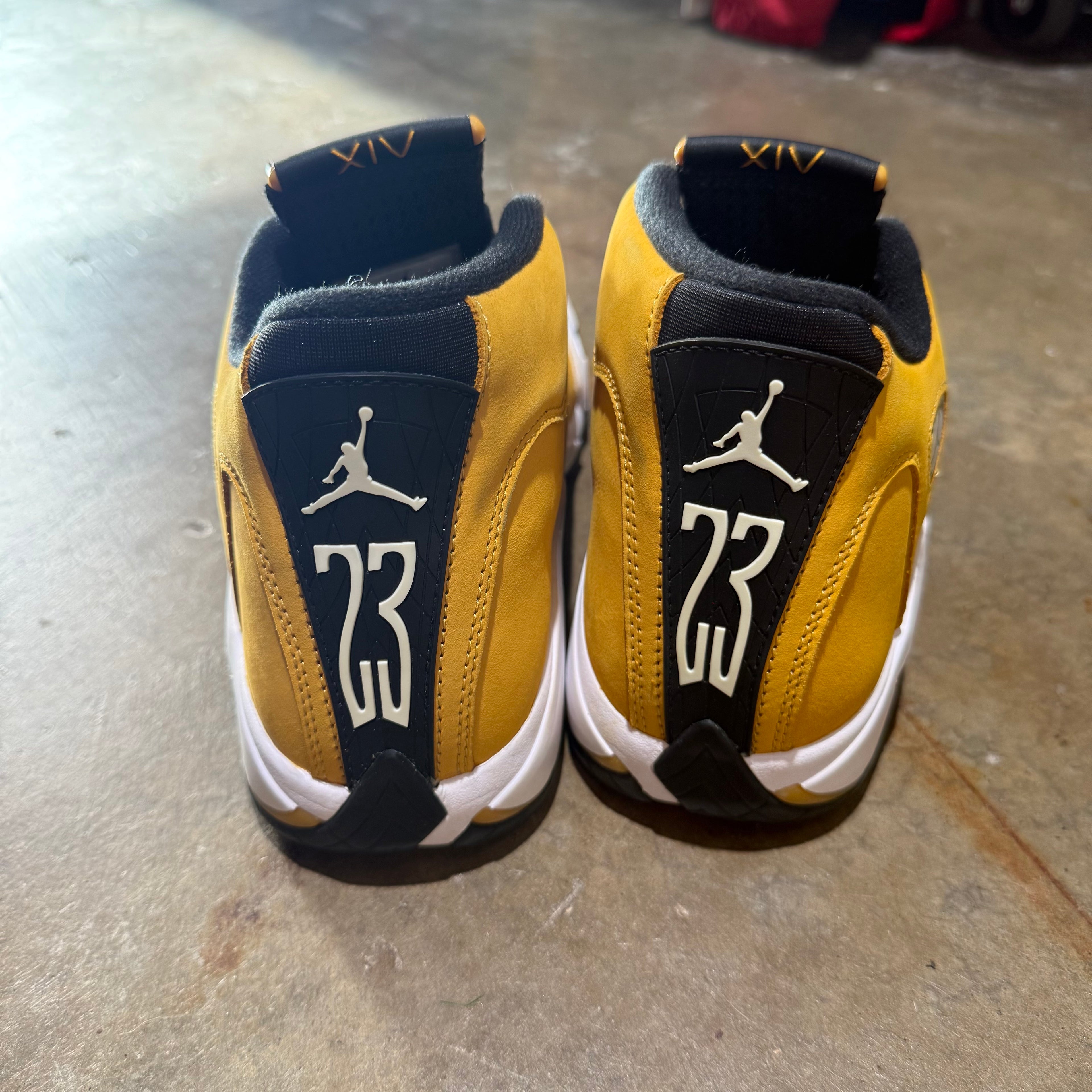 size 8.5 - Jordan 14 Retro ' Light Ginger '