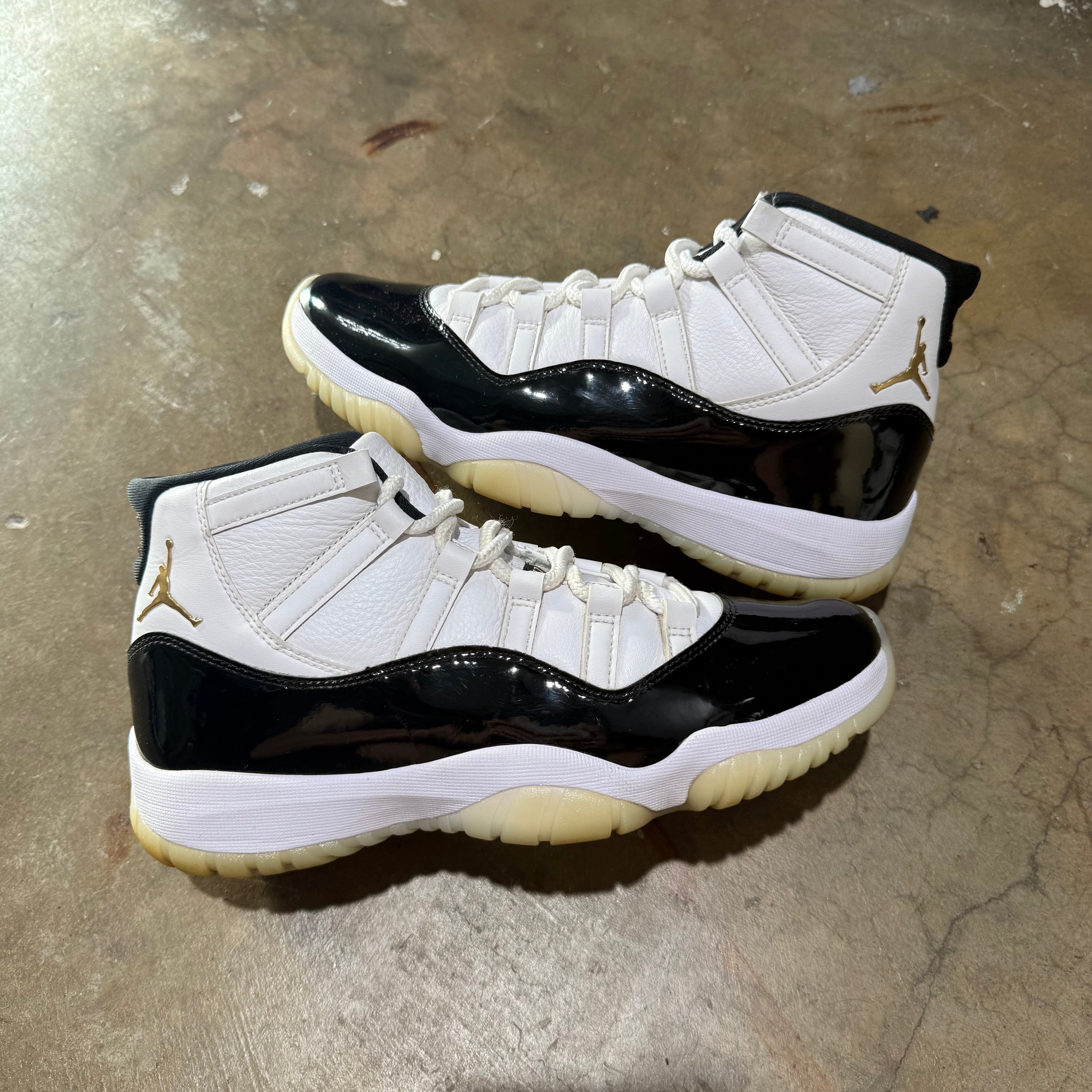 size 8.5 - Jordan 11 Retro ' DMP Gratitude 2023 '