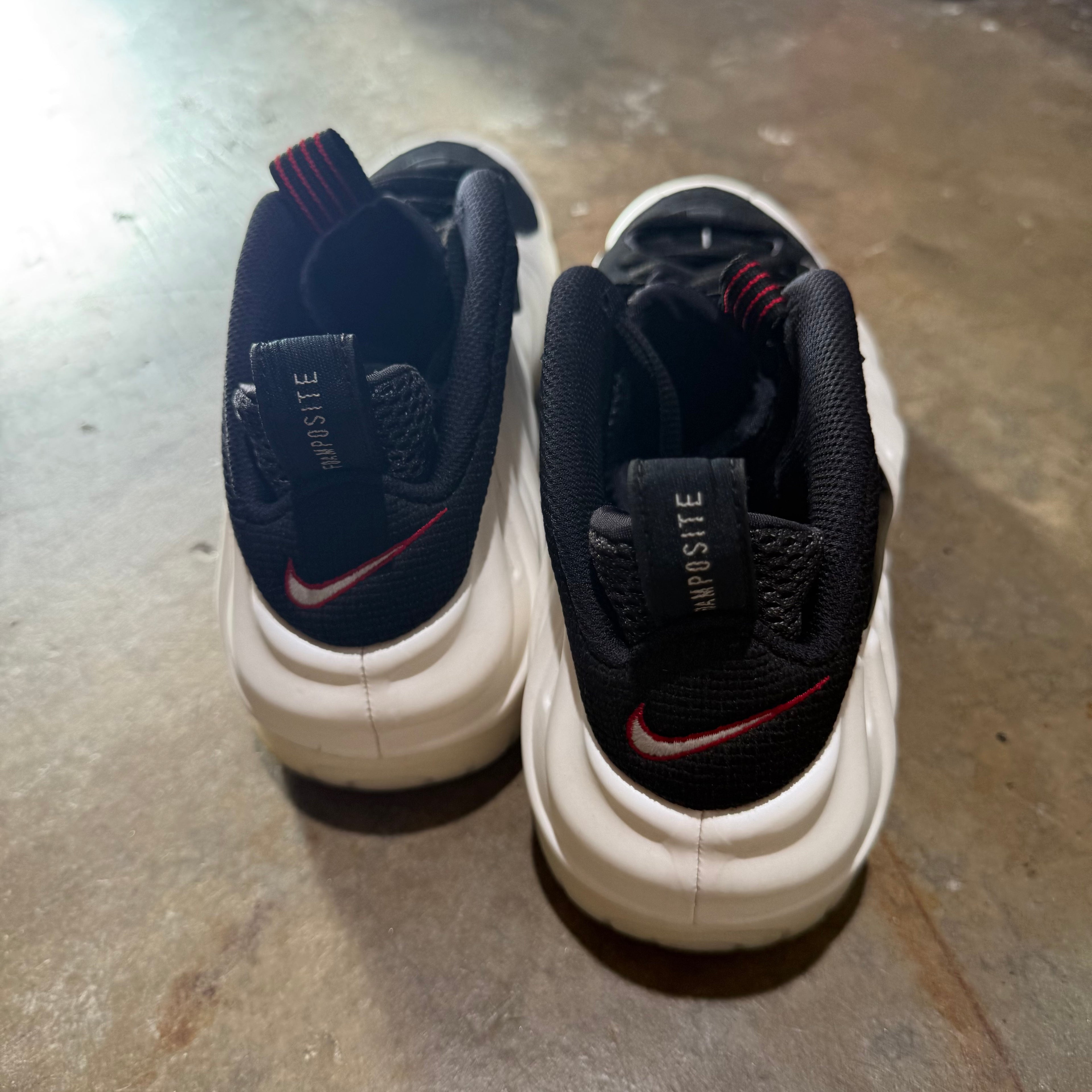 size 11 - Nike Air Foamposite Pro ' Pearl 2025 '