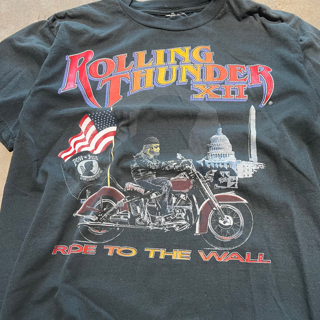 size large - Vintage ' Rolling thunder ride to the wall ' tee