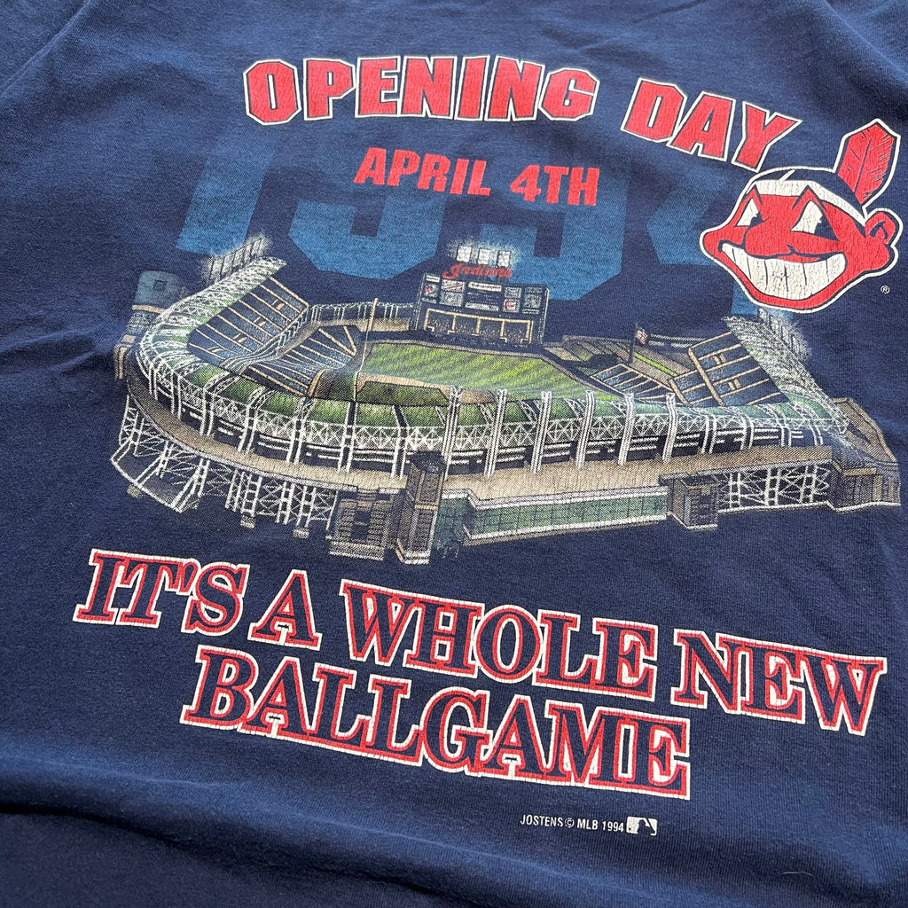 size xl - Vintage ' 1994 Opening day Cleveland Indians ' tee