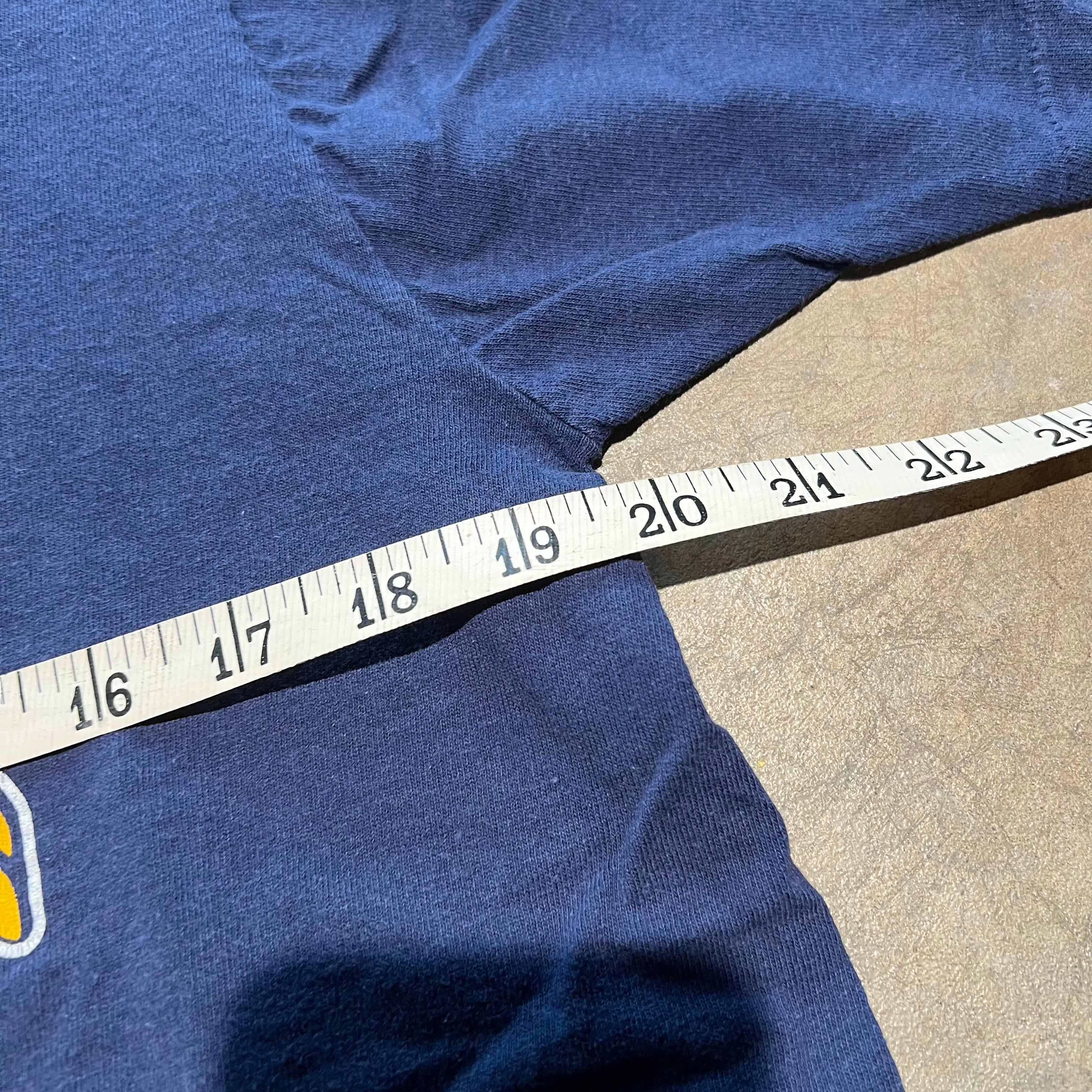 size large - Vintage ' Minnesota Twins World Champs ' tee