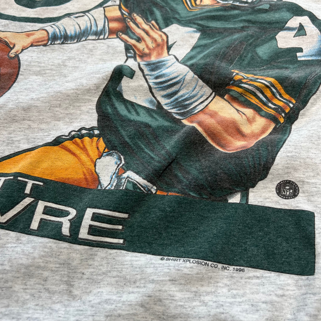 size large - V ' 1996 Brett Favre Green Bay Packers football ' tee