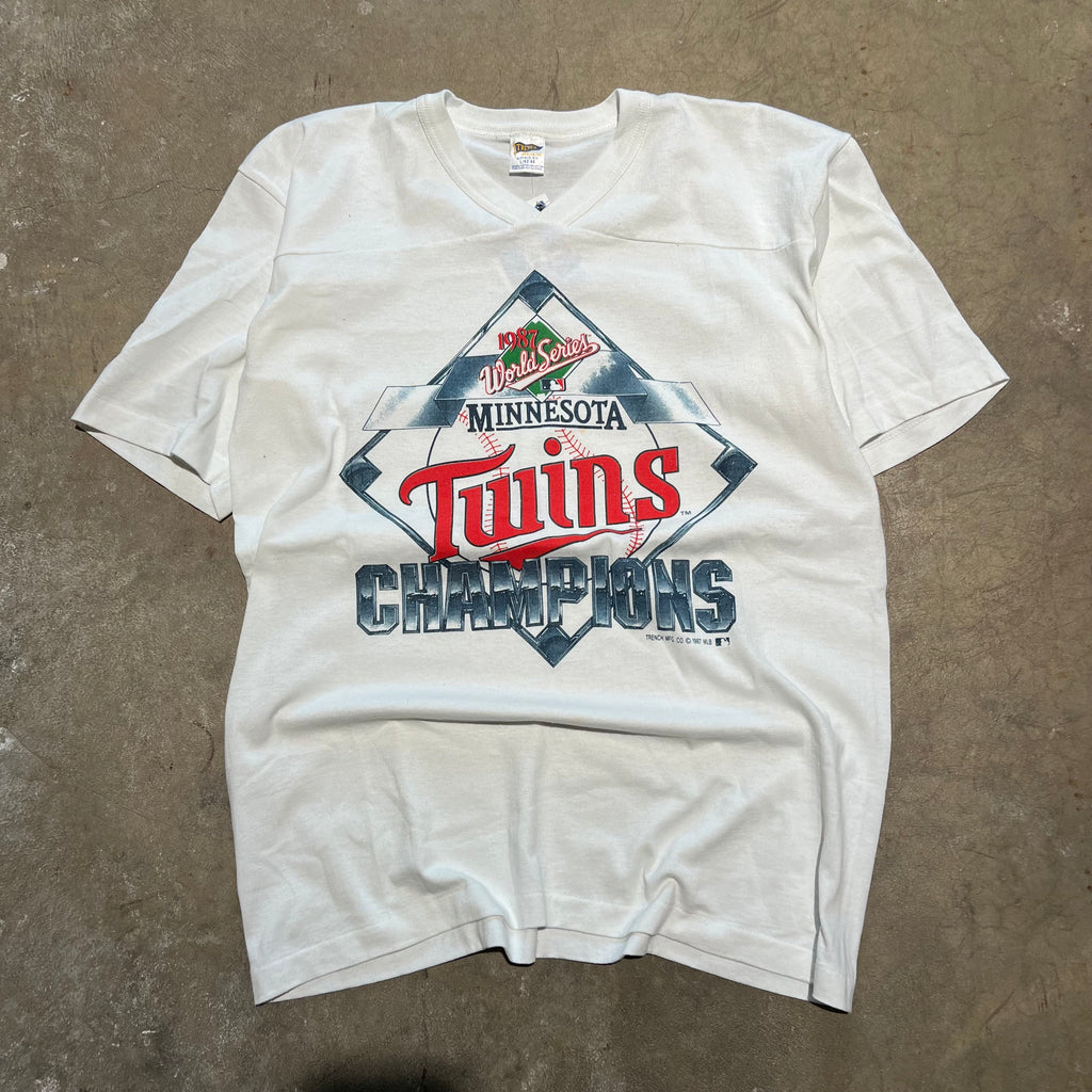 size large - Vintage ' 1998 Minnesota Twins Champions ' tee