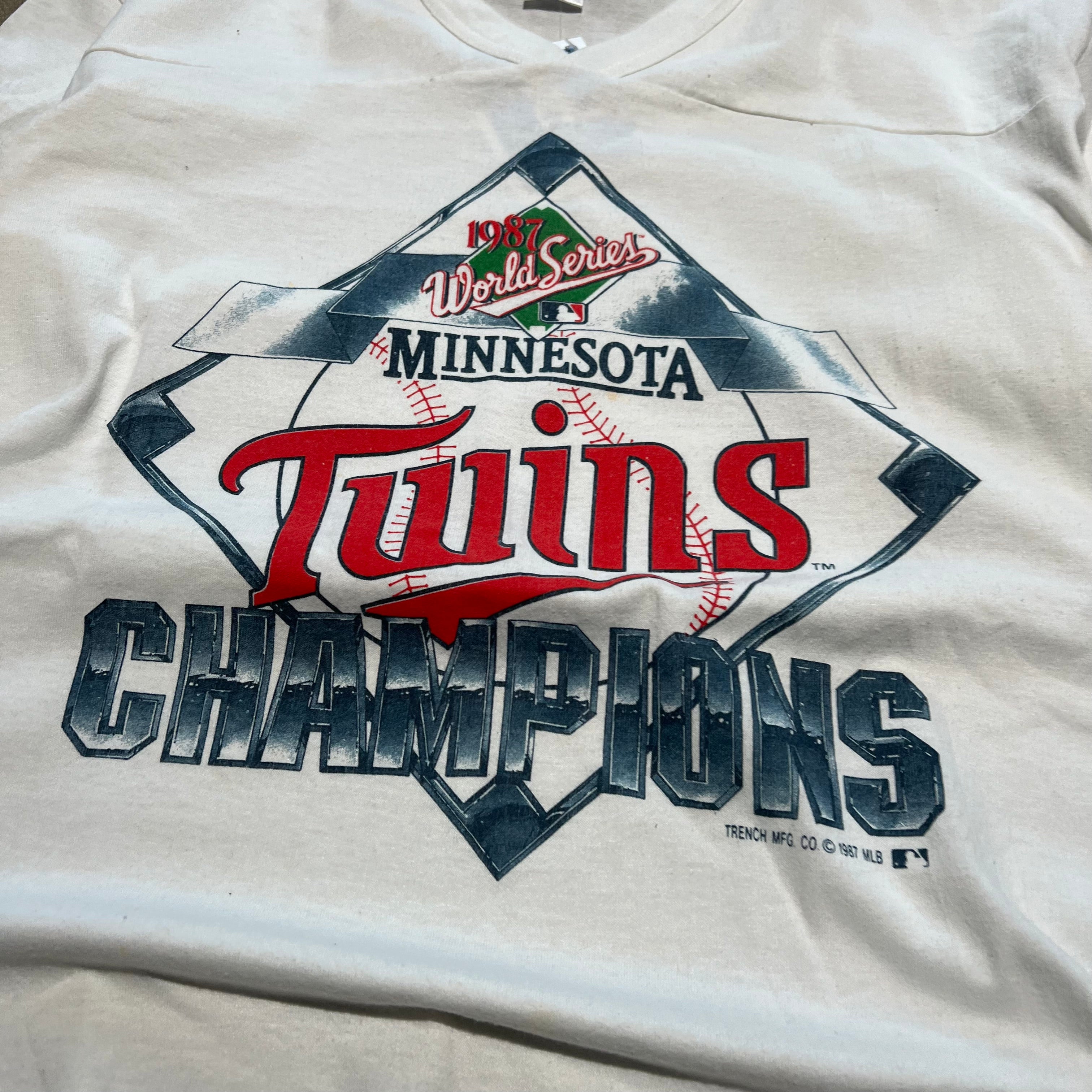 size large - Vintage ' 1998 Minnesota Twins Champions ' tee