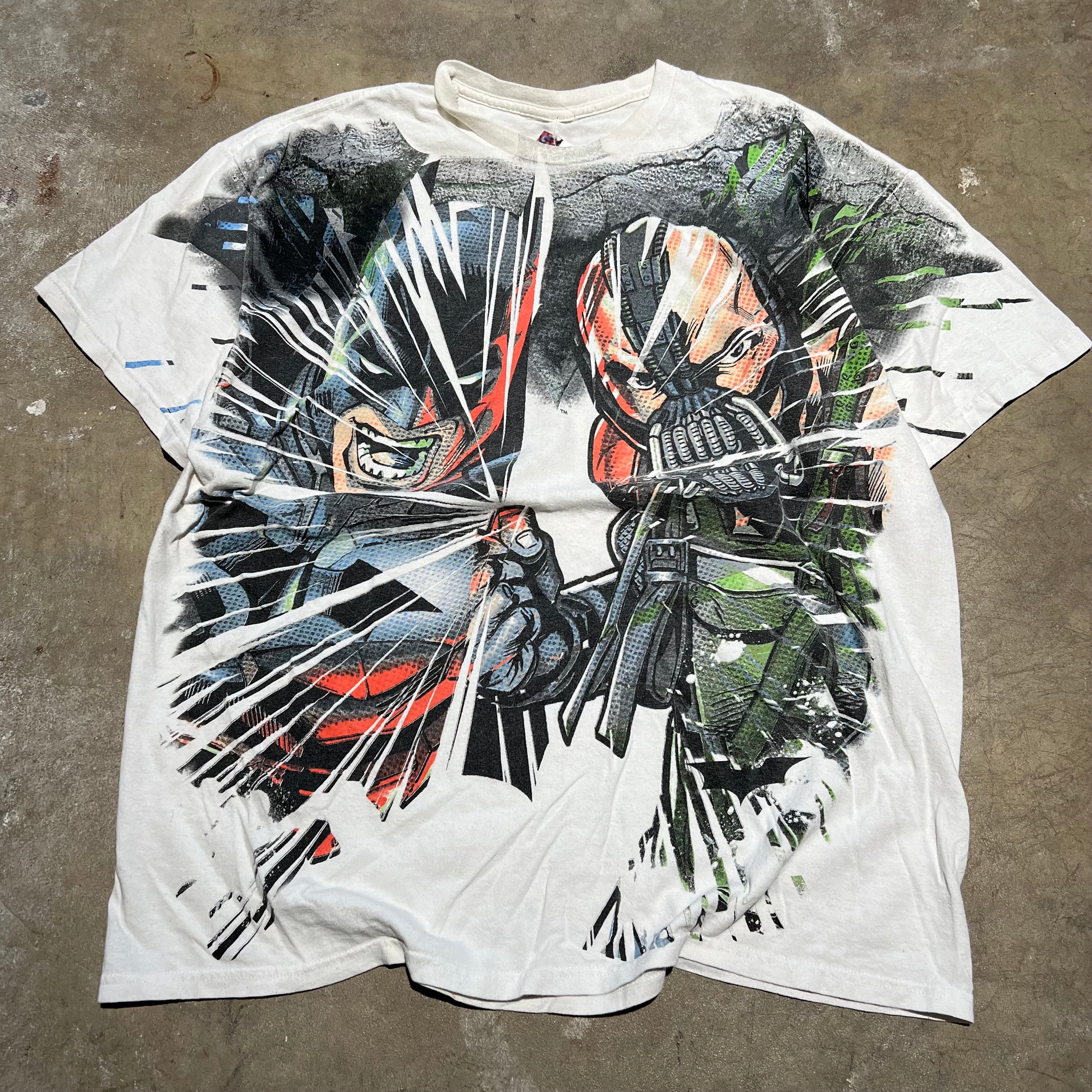 size large - Vintage ' bane and Batman ' tee