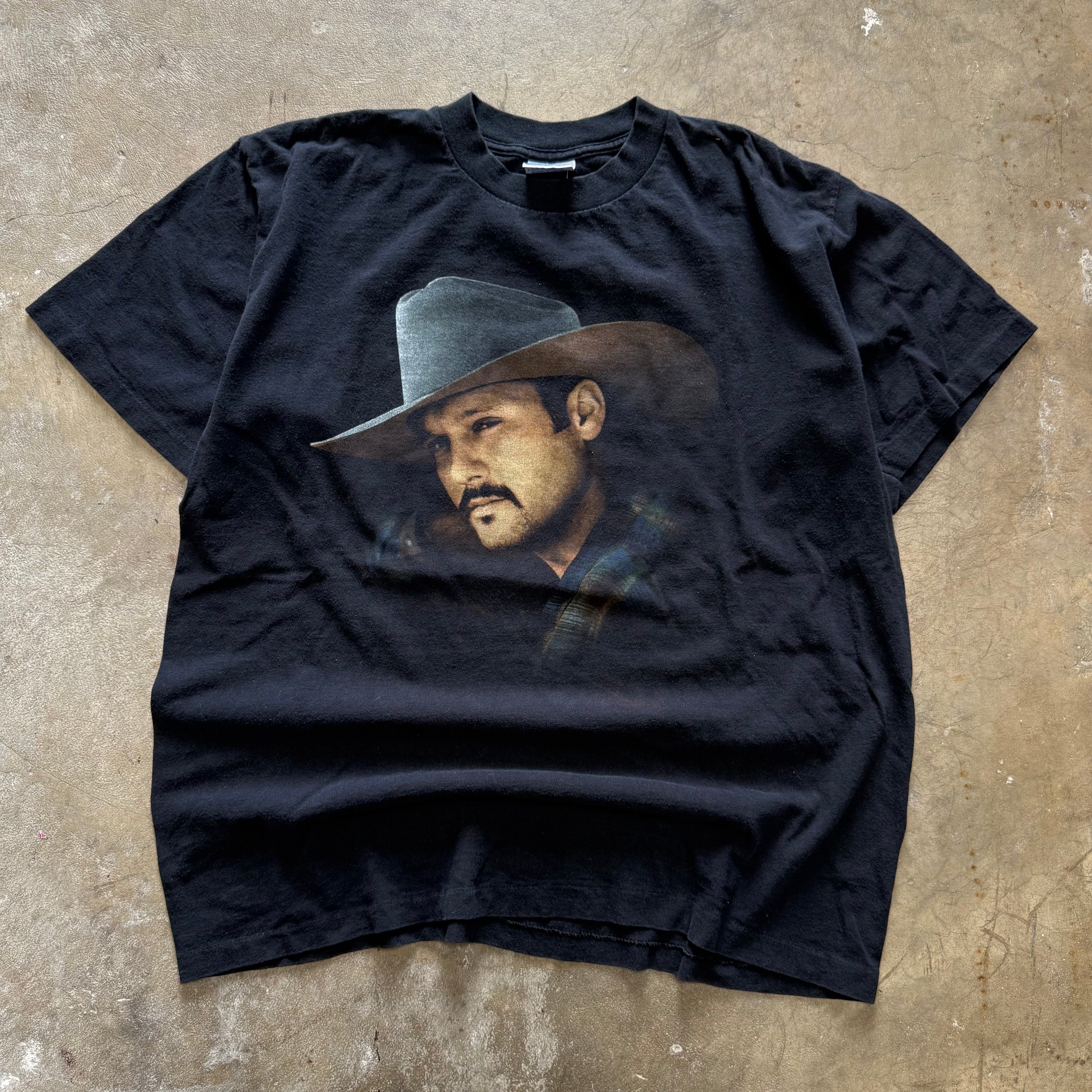 size xl - vintage ' tim mcgraw country band ' tee