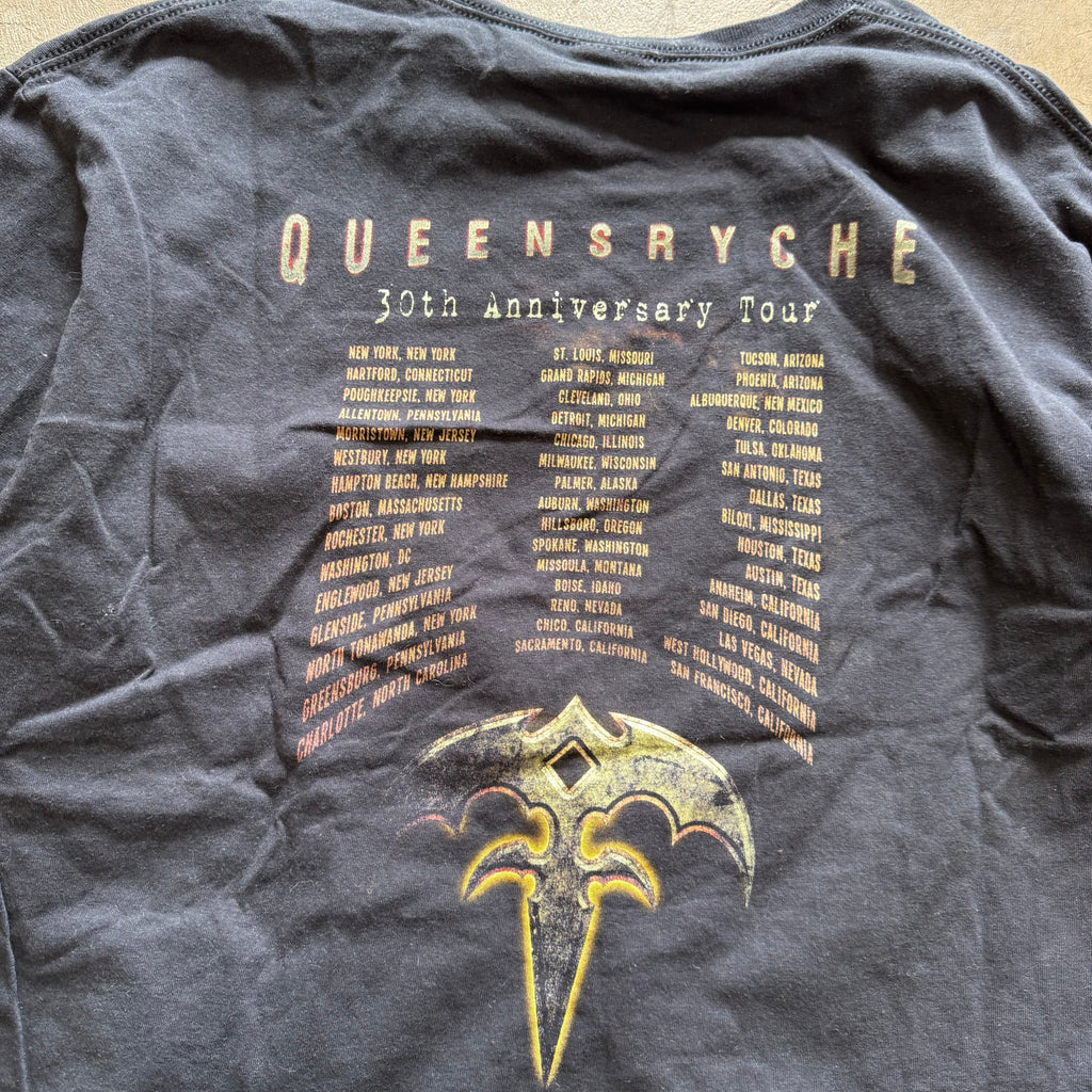 size - xl vintage ' queensryche 30th anniversary tour ' band tee
