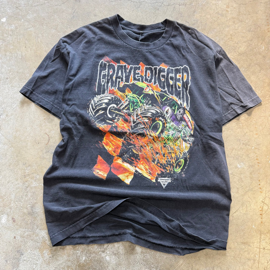 size large - Vintage ' Grave Digger Monster Truck ' tee
