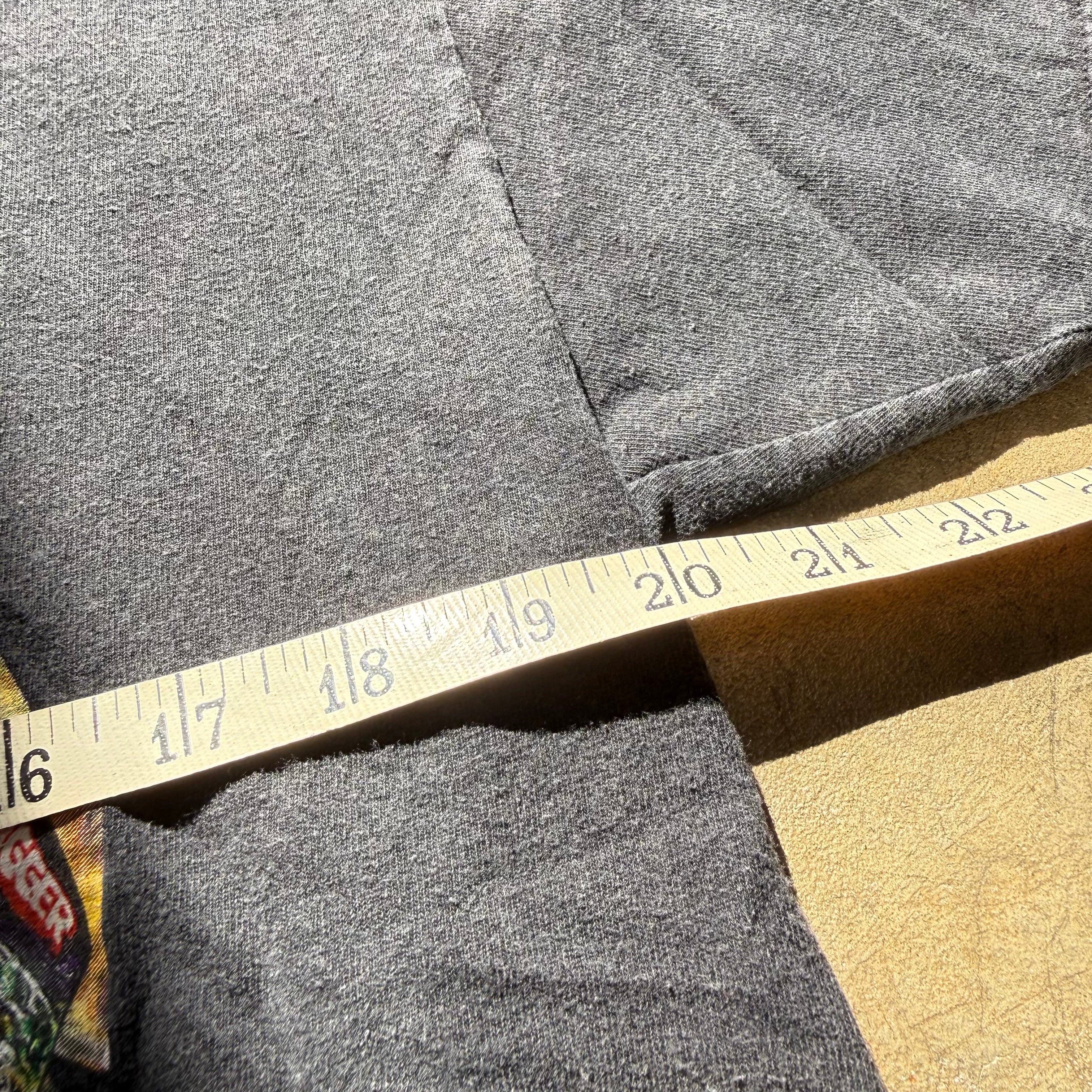 size large - Vintage ' Grave Digger Monster Truck ' tee