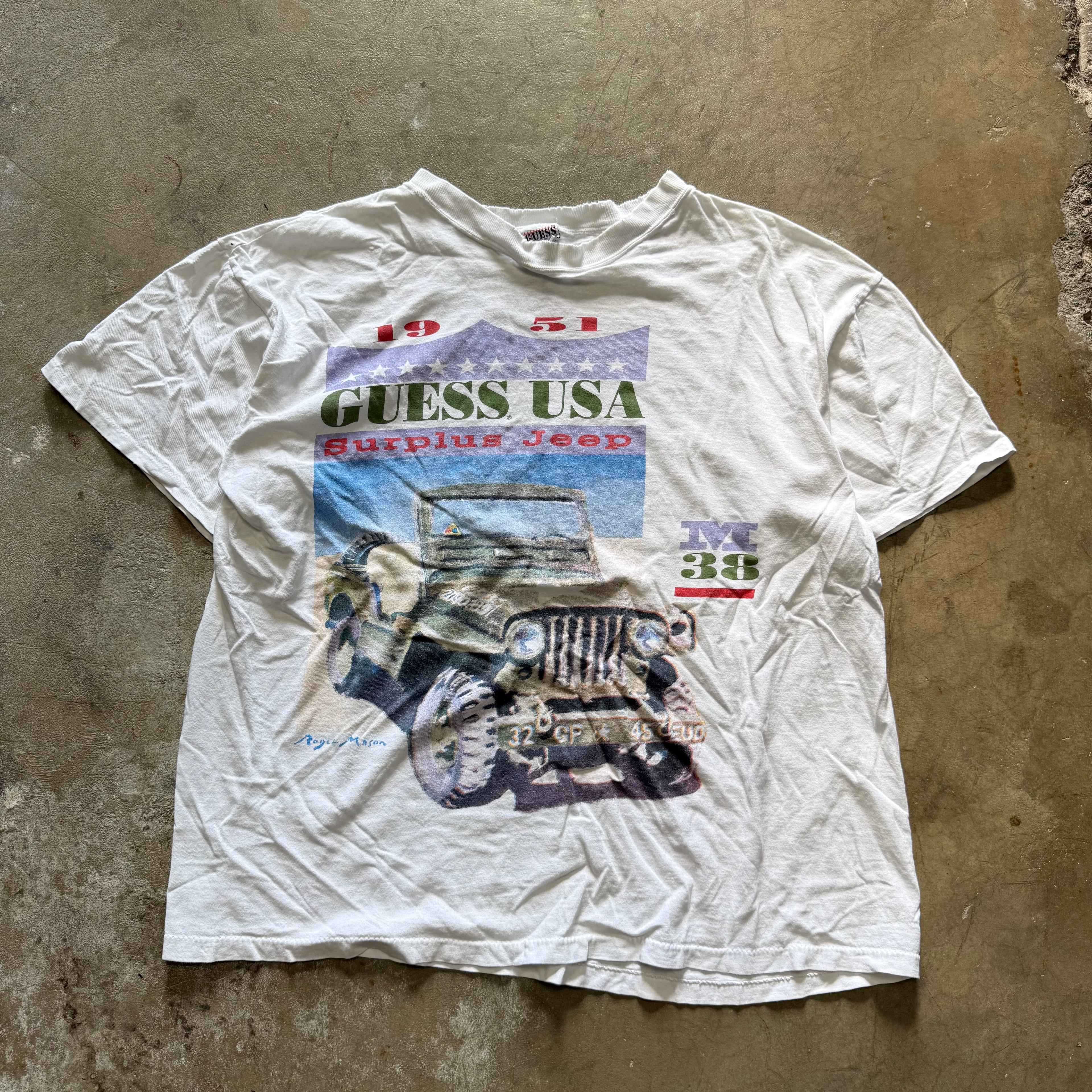 size large - Vintage ' Guess USA Surplus Jeep ' tee
