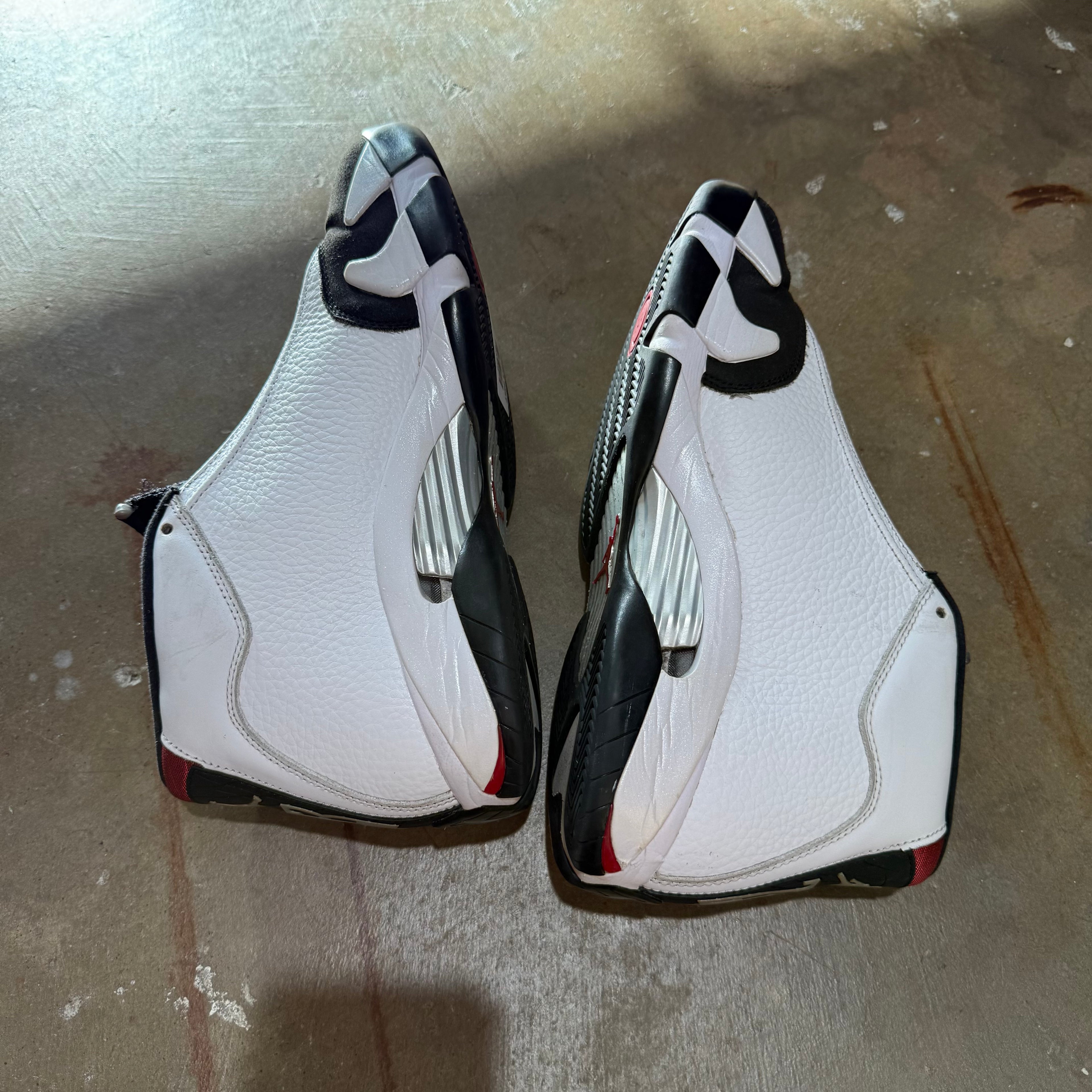 size 10 - Jordan 14 Retro ' Black Toe 2024 '