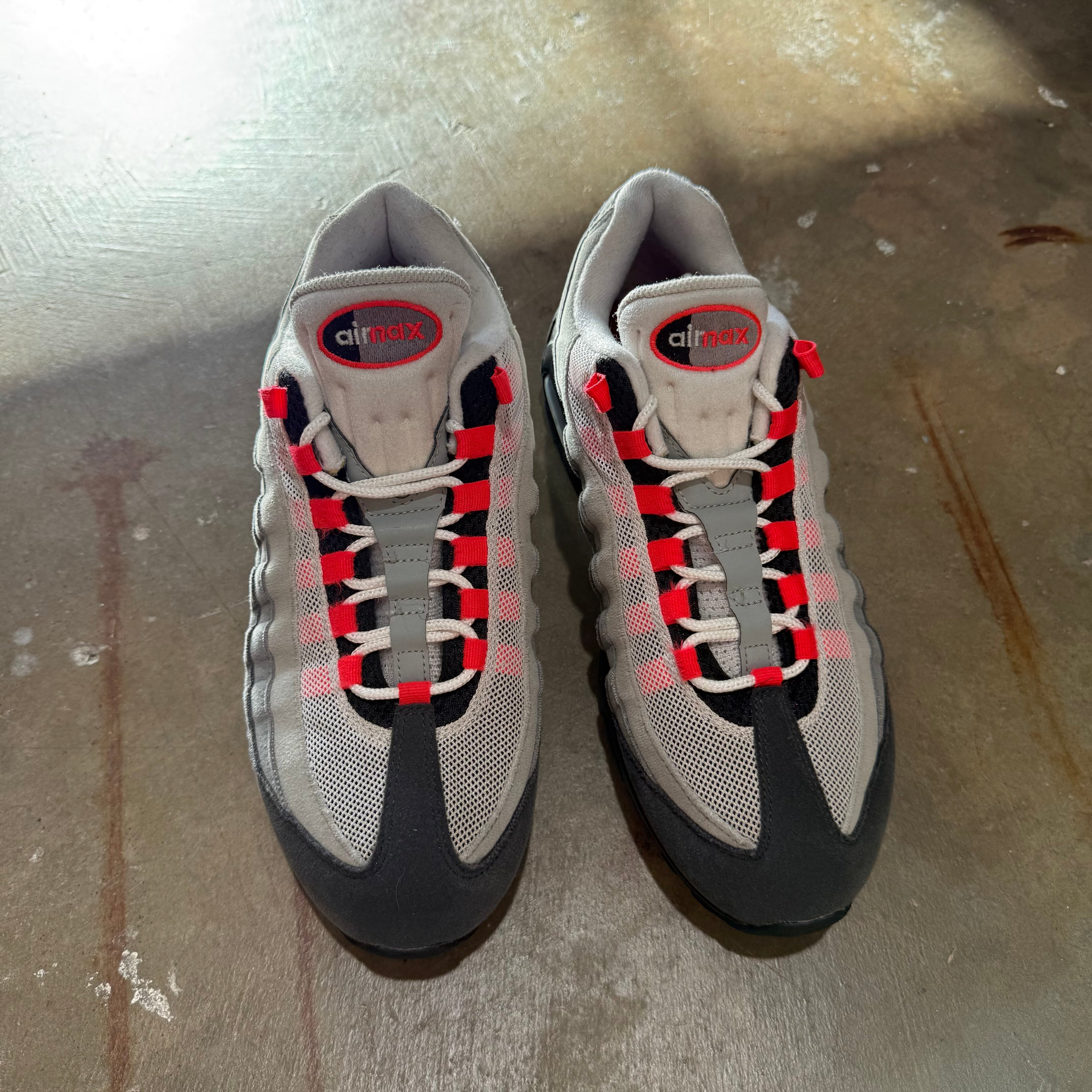 size 10 - Air Max 95 OG ' Big Bubble Solar Red 2.0 2025 '