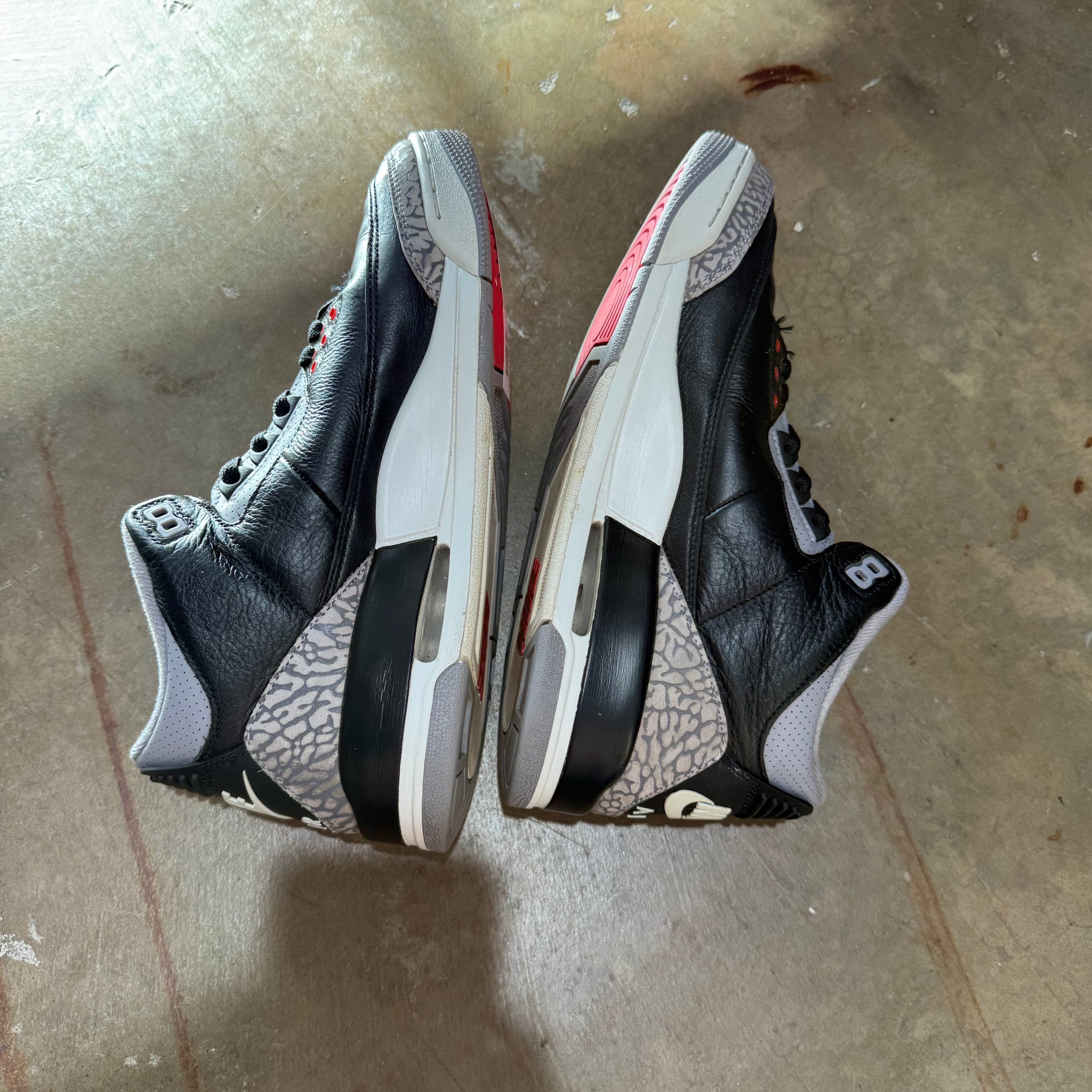 size 10 - Jordan 3 Retro ' Black Cement 2024 '