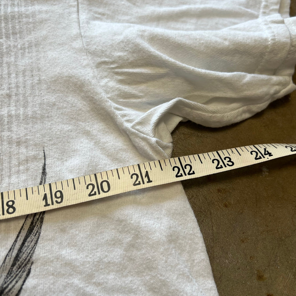 size large - Vintage Skull star ' tee