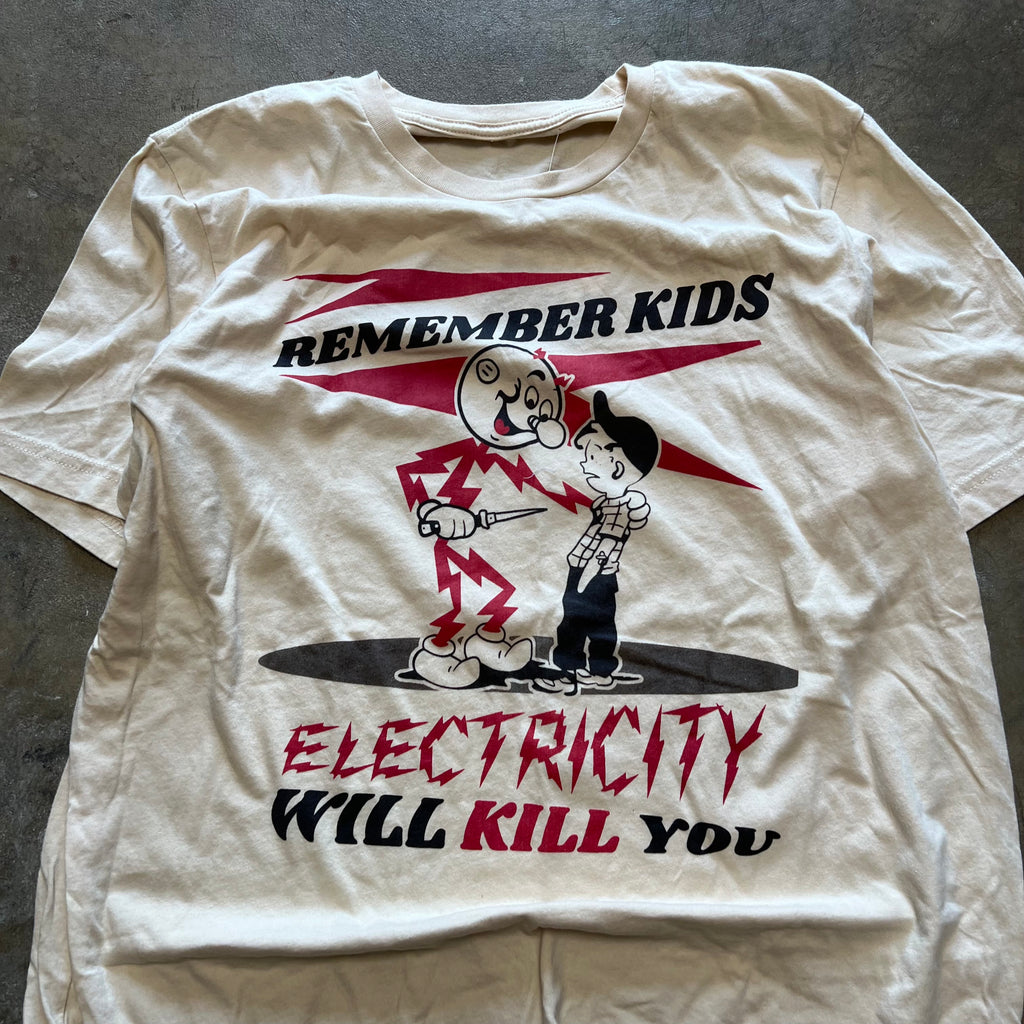 size xl - Vintage ' Electricity will kill you ' tee
