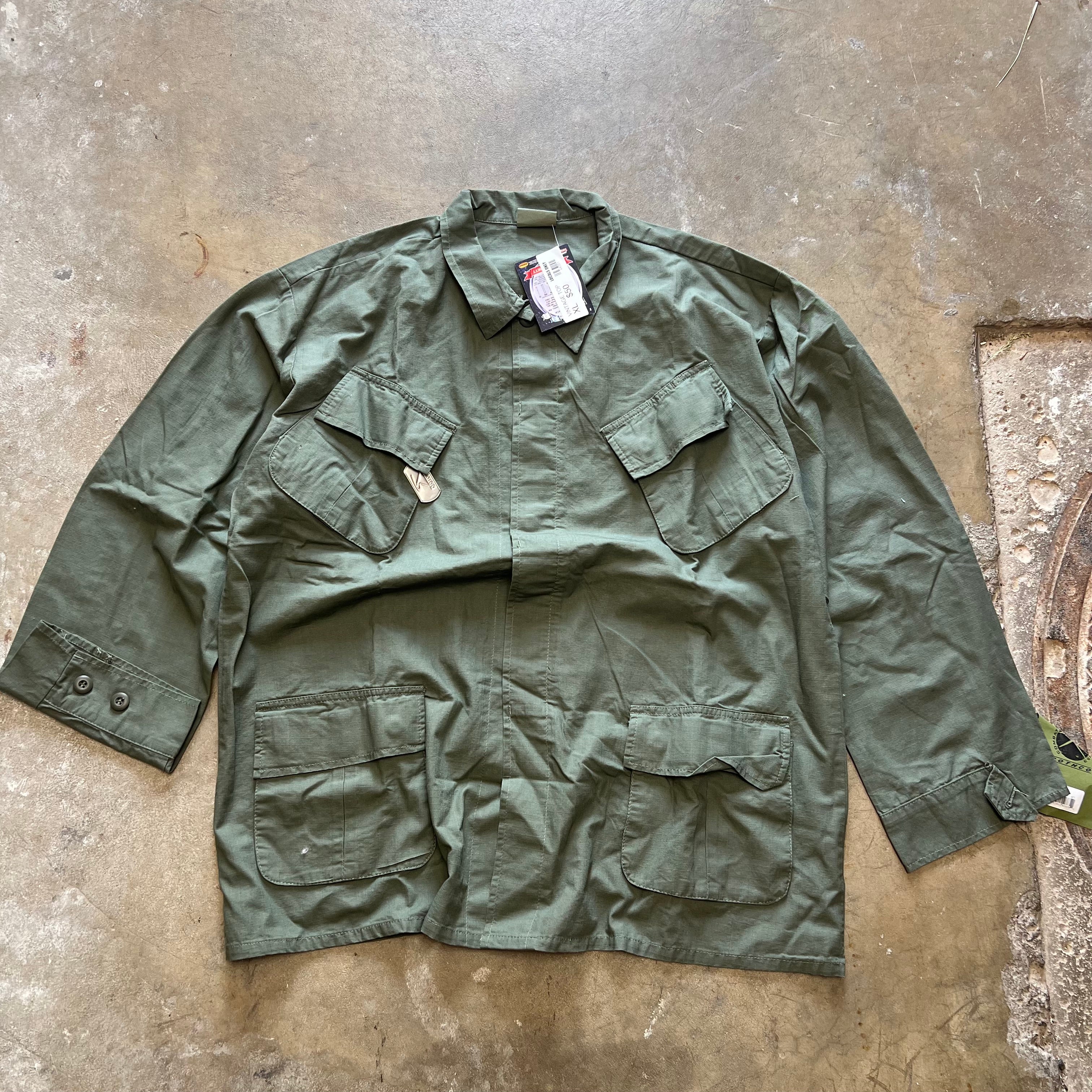 size xl - Vintage Rothco Military Brand new ' jacket